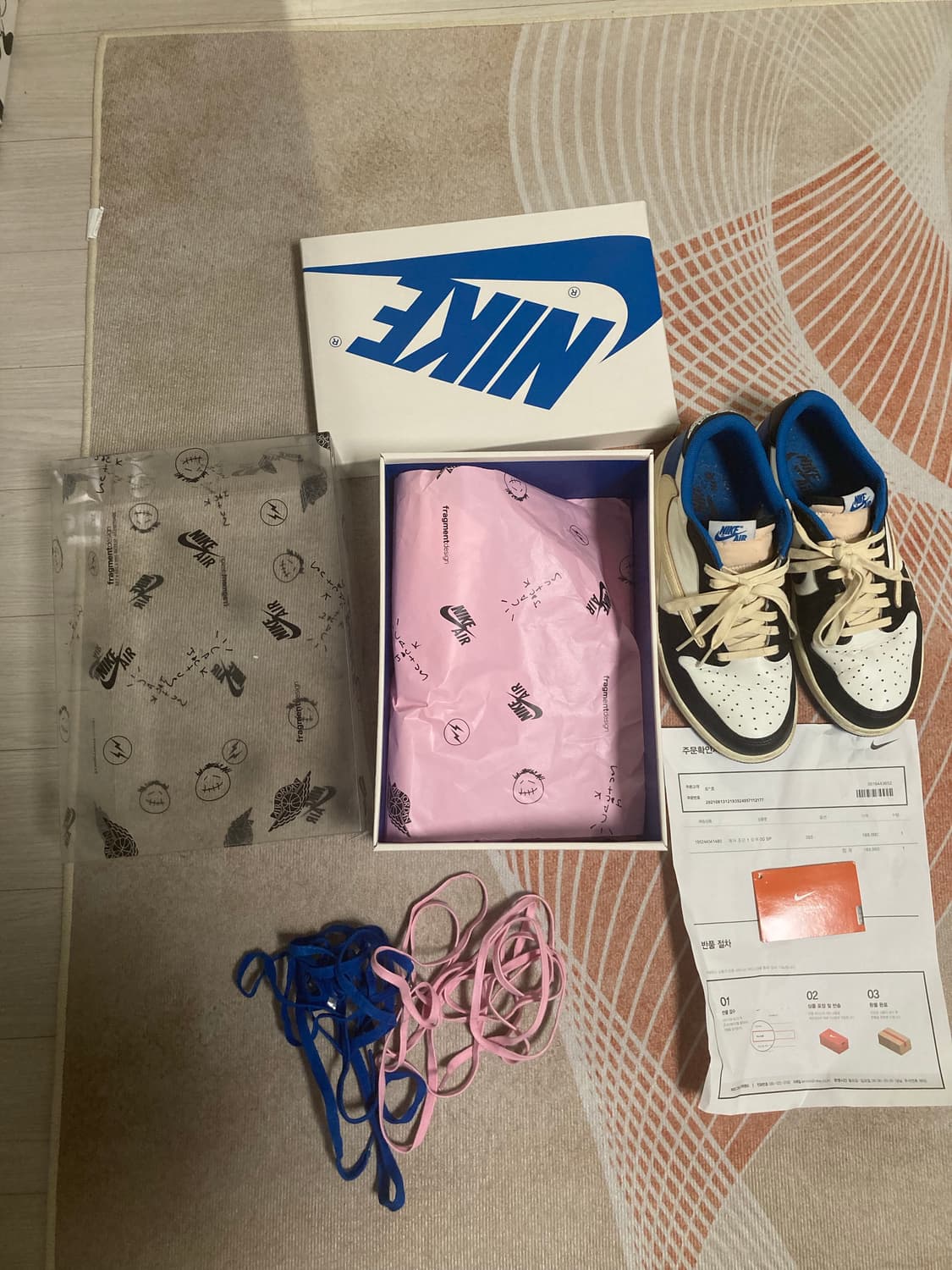 프스캇 나이키 조던1 로우 스캇 프라그먼트 265팝니다 상품이미지1