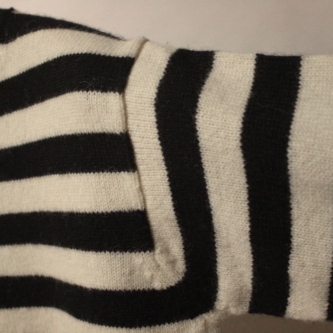 스트라이프 니트 상품이미지3