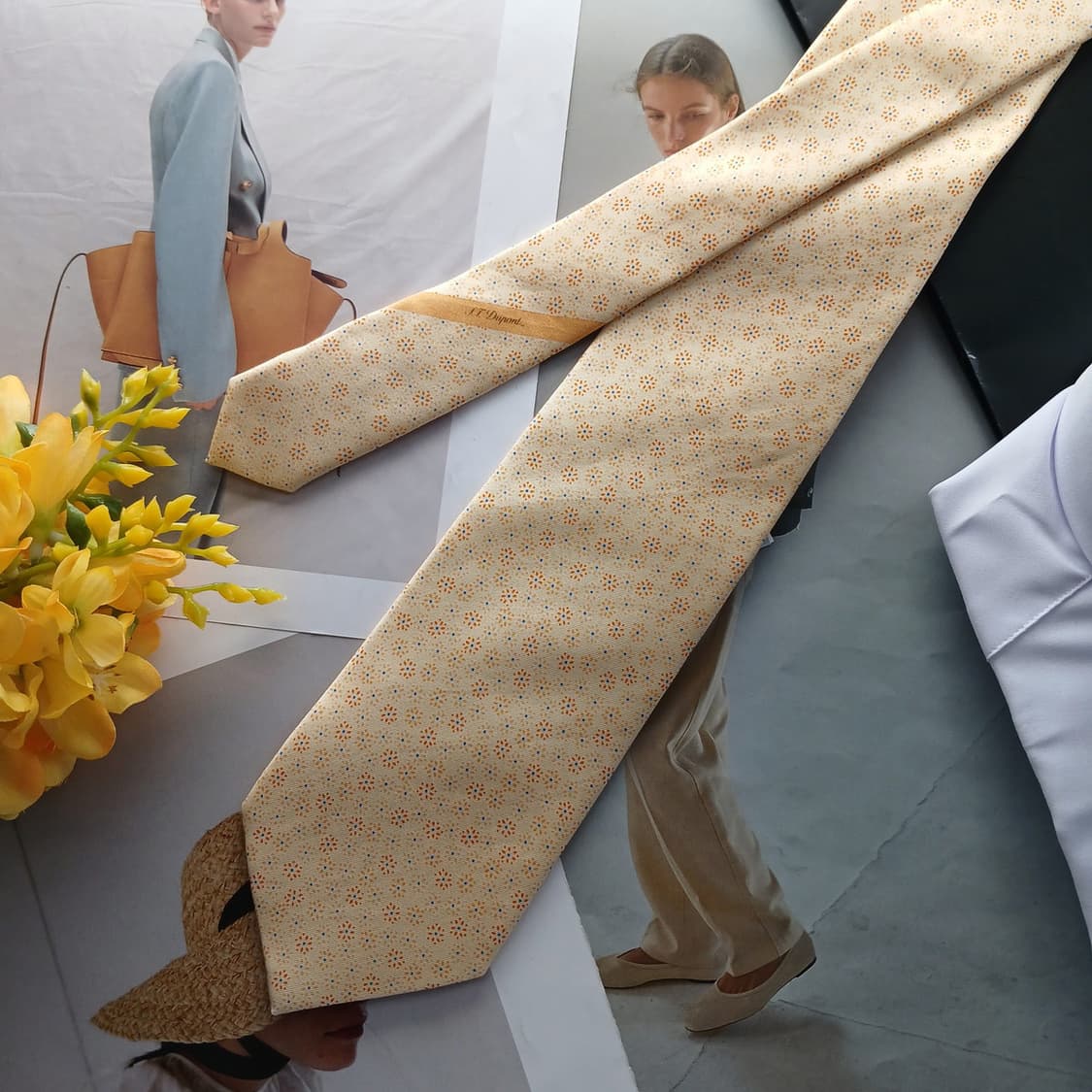 에스 티 듀퐁 실크 연노랑 넥타이 8.4cm 새제품 A18178
 상품이미지3