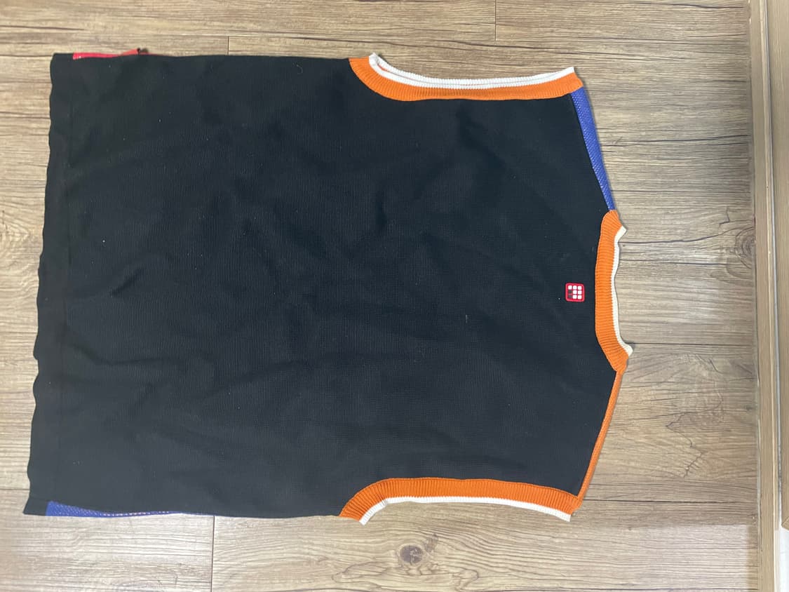 에코유나이티드 eckounltd 니트 베스트 L 상품이미지2