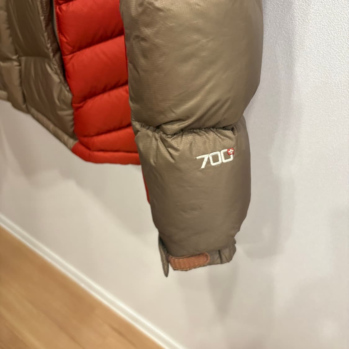 아이더(EIDER) 700+ 디펜더(Defender) 다운 재킷 L 상품이미지4