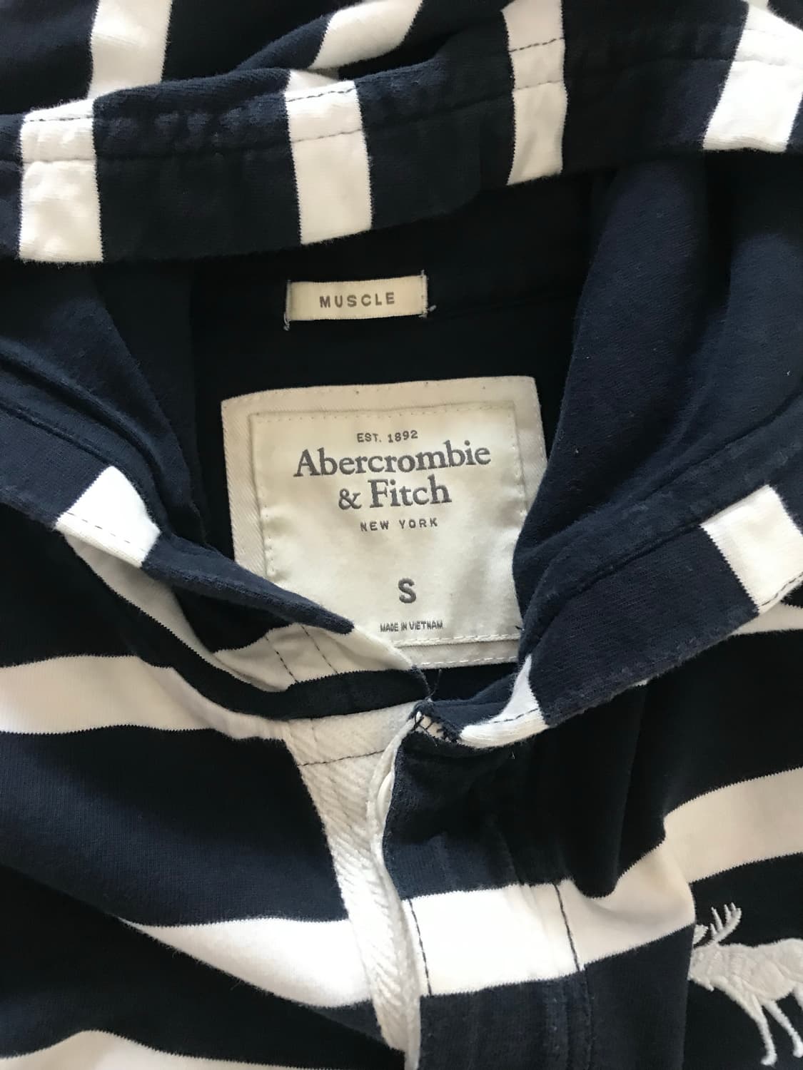 아베크롬비 산양 로고 스트라이프 반집업 버튼 후드 슬리브티 상품이미지7