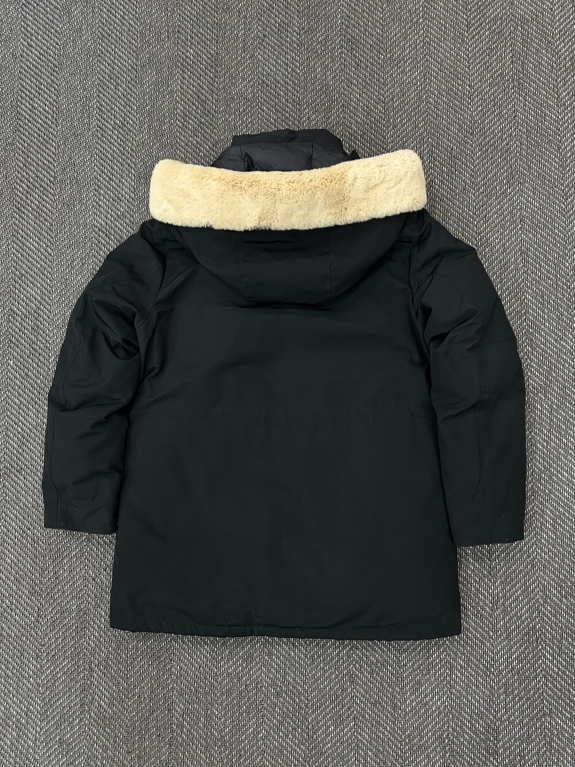 라코스테 퍼 패딩 블랙 상품이미지7