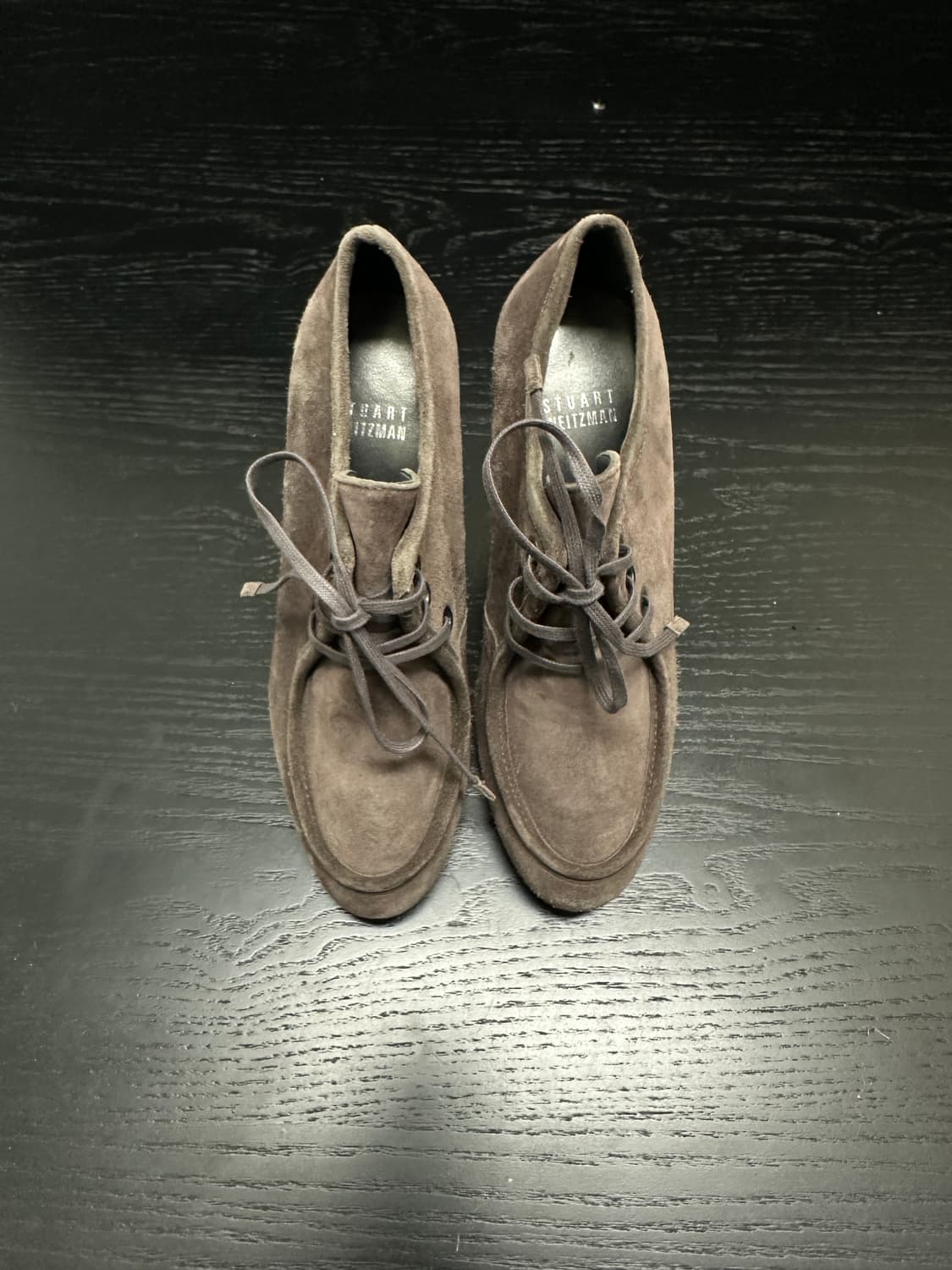 스튜어트 와이츠먼 레이스업 스웨이드 힐 상품이미지1