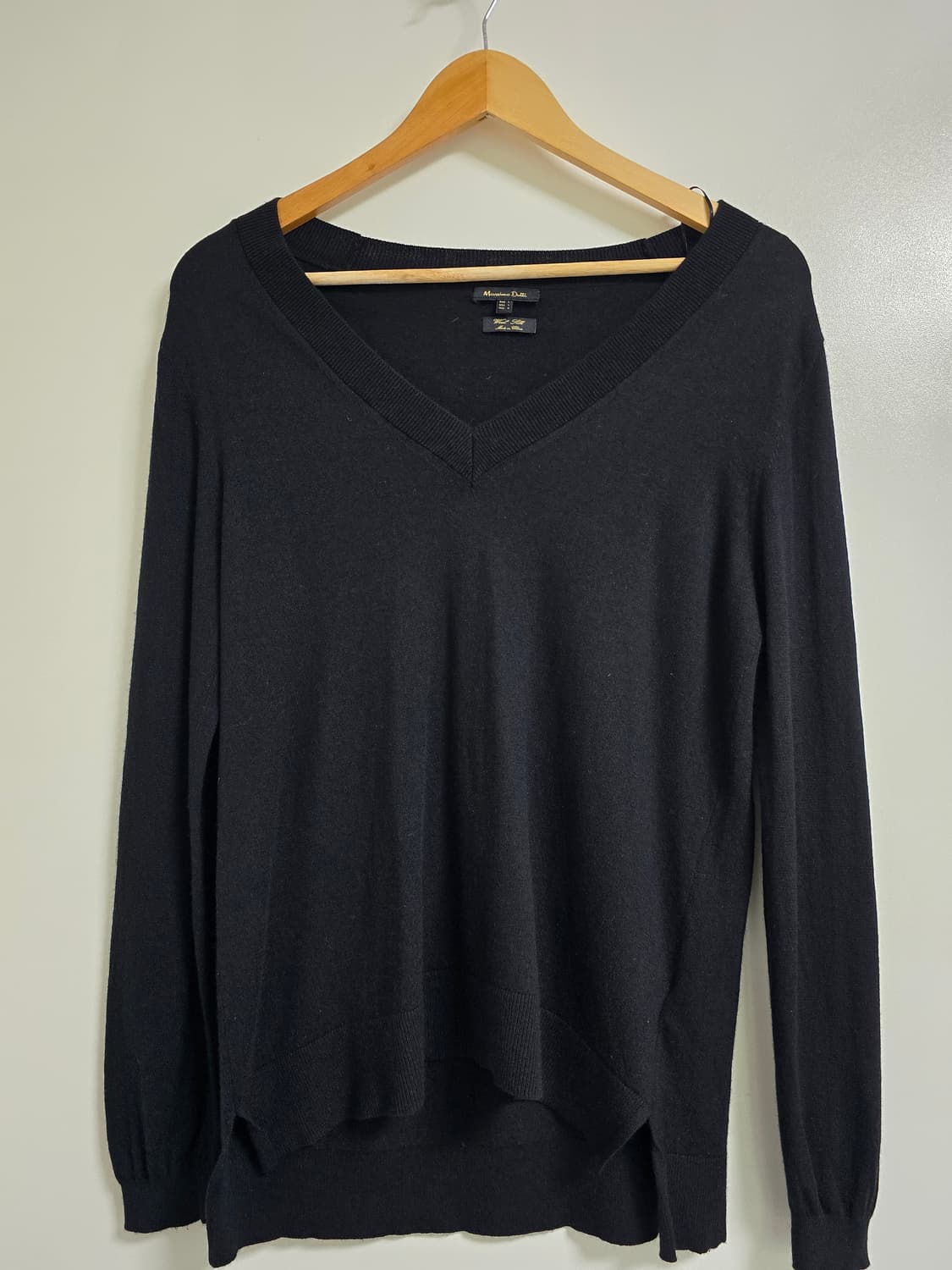 마시모두띠 실크 블랙 브이넥 니트 L 상품이미지2