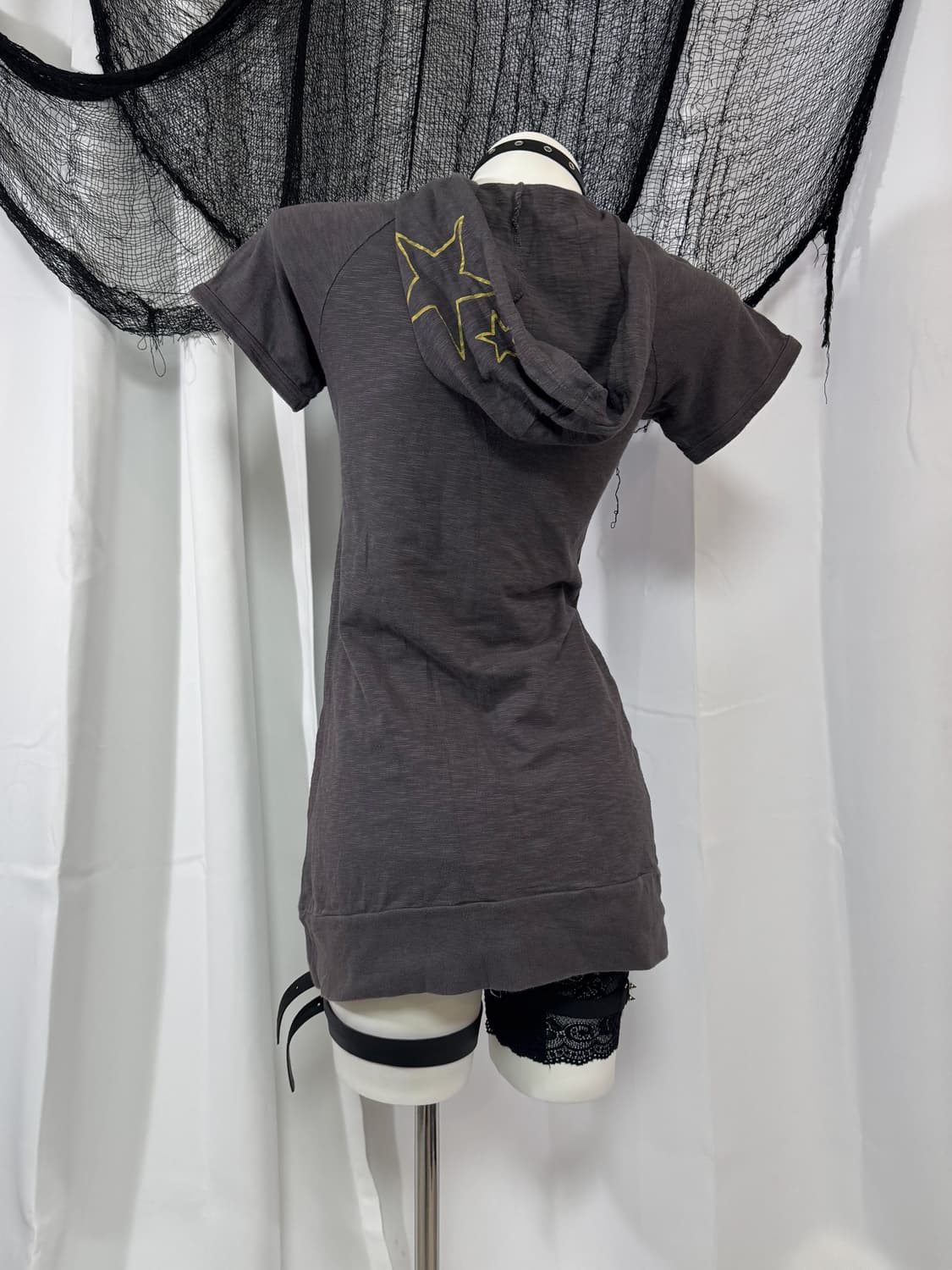 star lettering hood one piece 상품이미지4