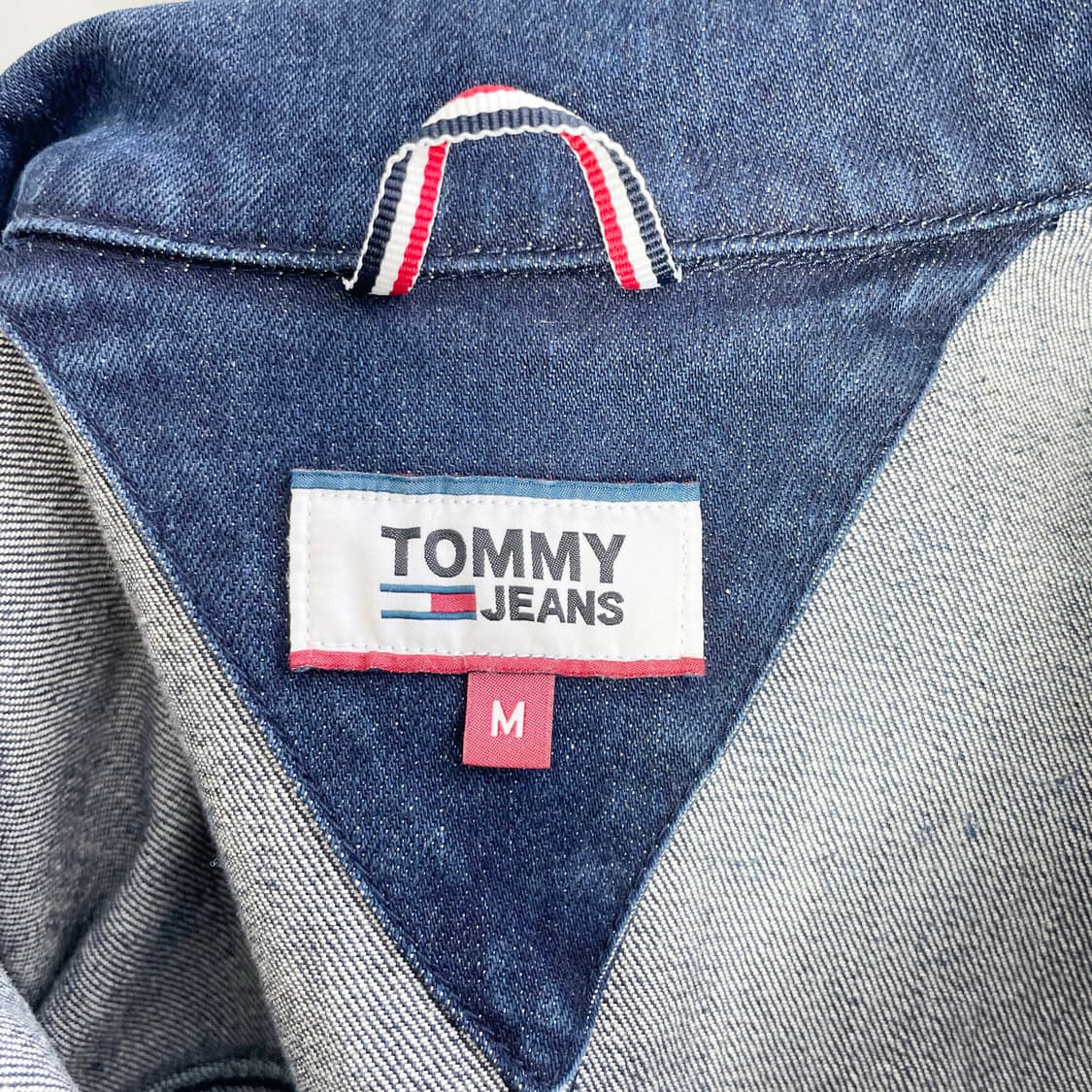 C1 타미진스(TOMMY JEANS) 데님 트러커 자켓 M사이즈 상품이미지4