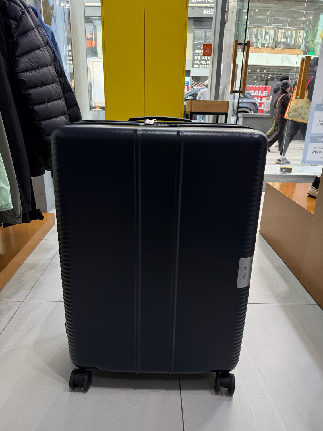 내셔널 지오그래픽 새 캐리어 28 상품이미지1