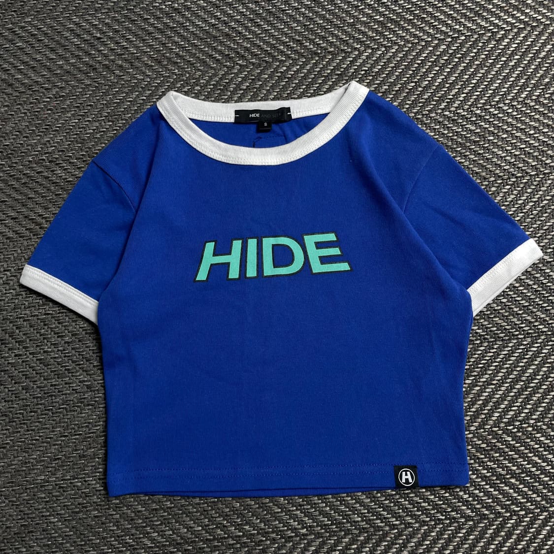 HIDE 우먼스 빅로고 크롭 반팔 티셔츠y 5700 상품이미지2