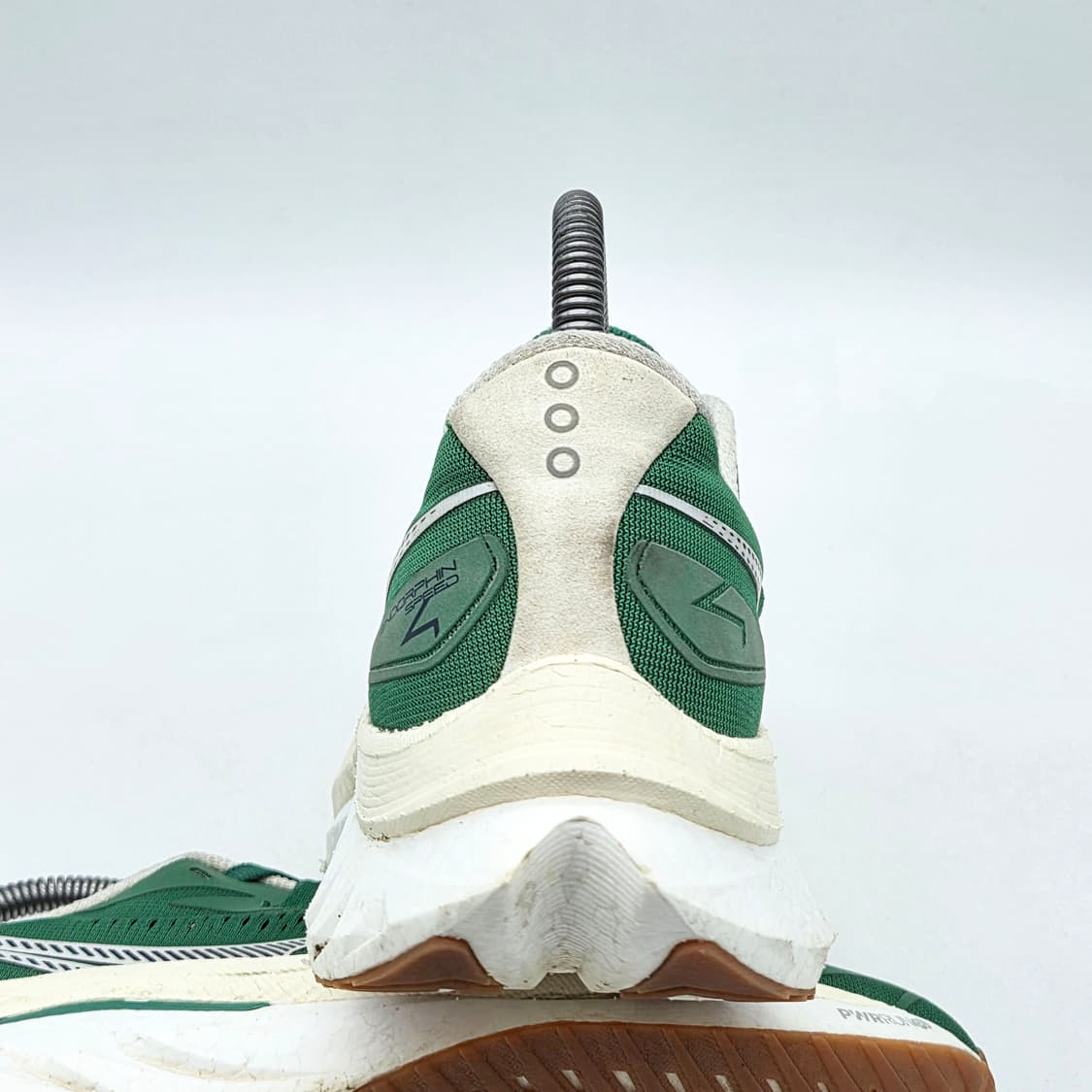 써코니 엔돌핀 스피드 4 버던트 화이트 (255) 상품이미지2