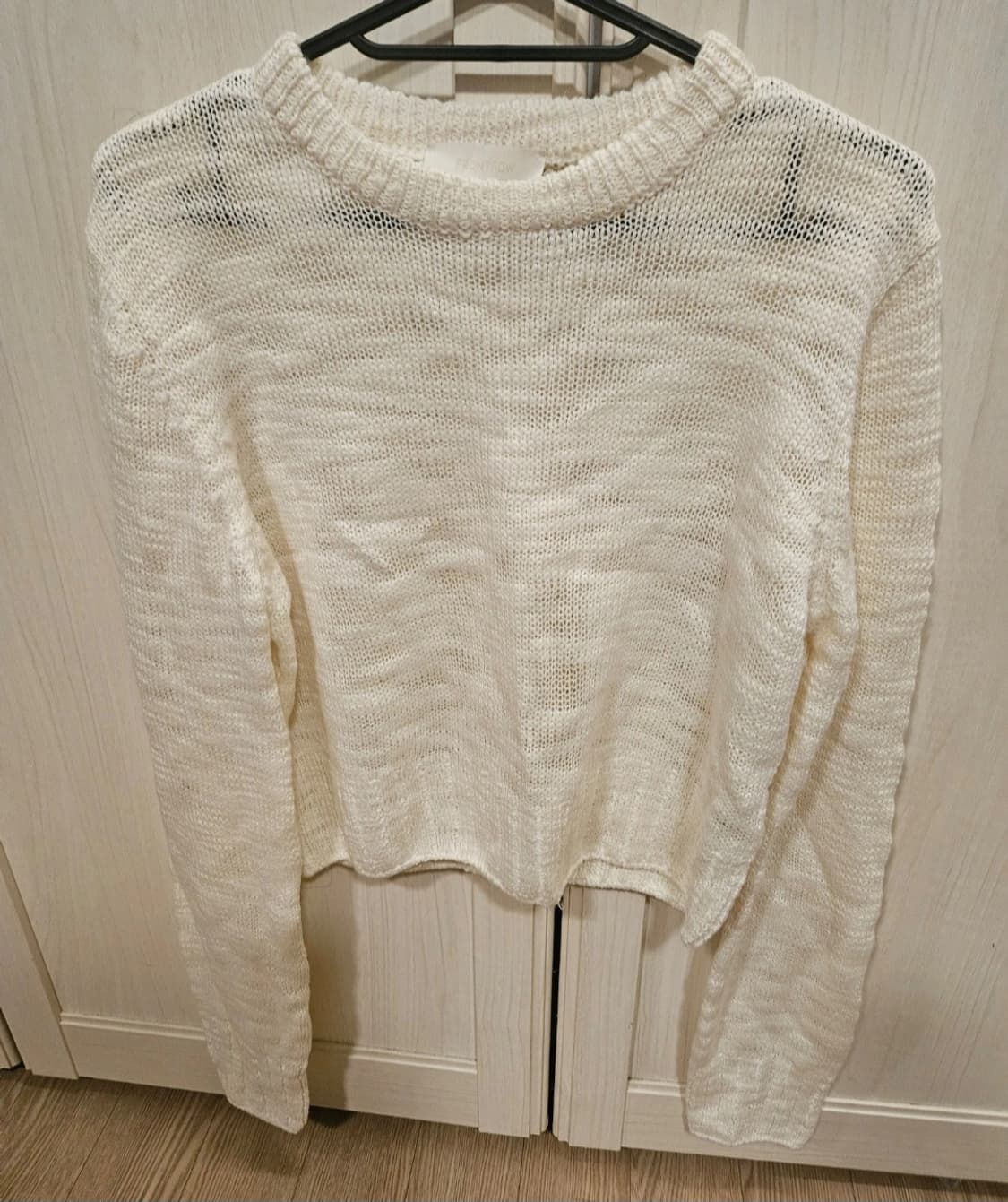 프론트로우 봄 아이보리 니트 상품이미지1