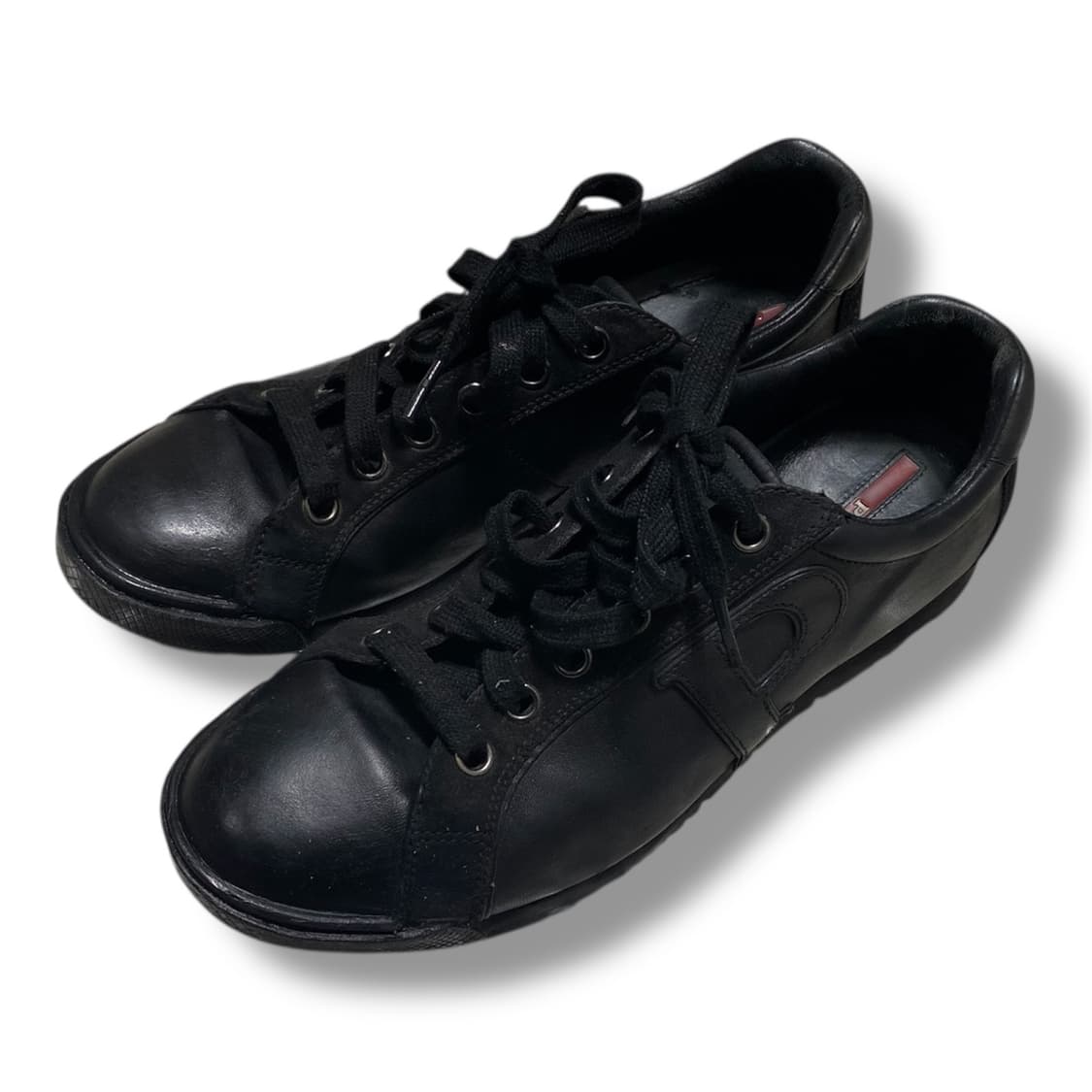 [280] 프라다 P 로고 아카이브 레더 블랙 스니커즈 상품이미지1