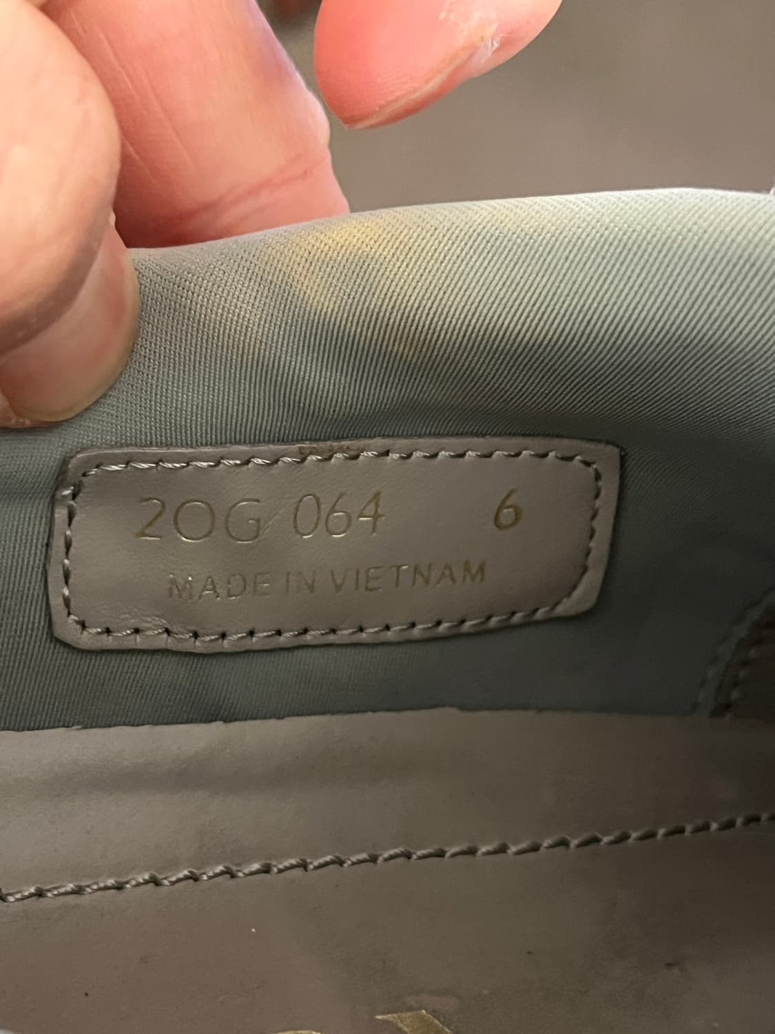 프라다 클라우드버스트 상품이미지6