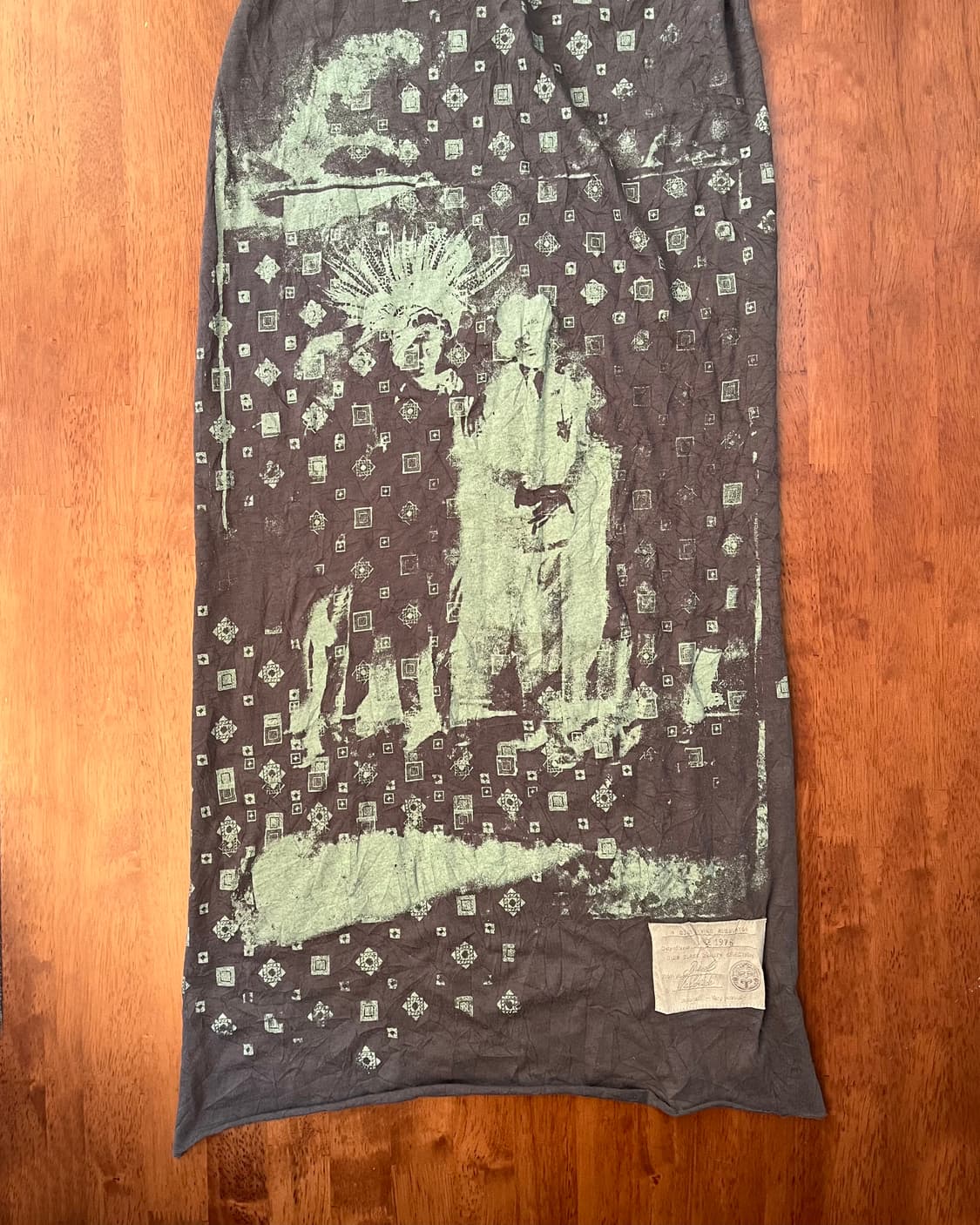 디젤 주름 그래픽 스카프 상품이미지3