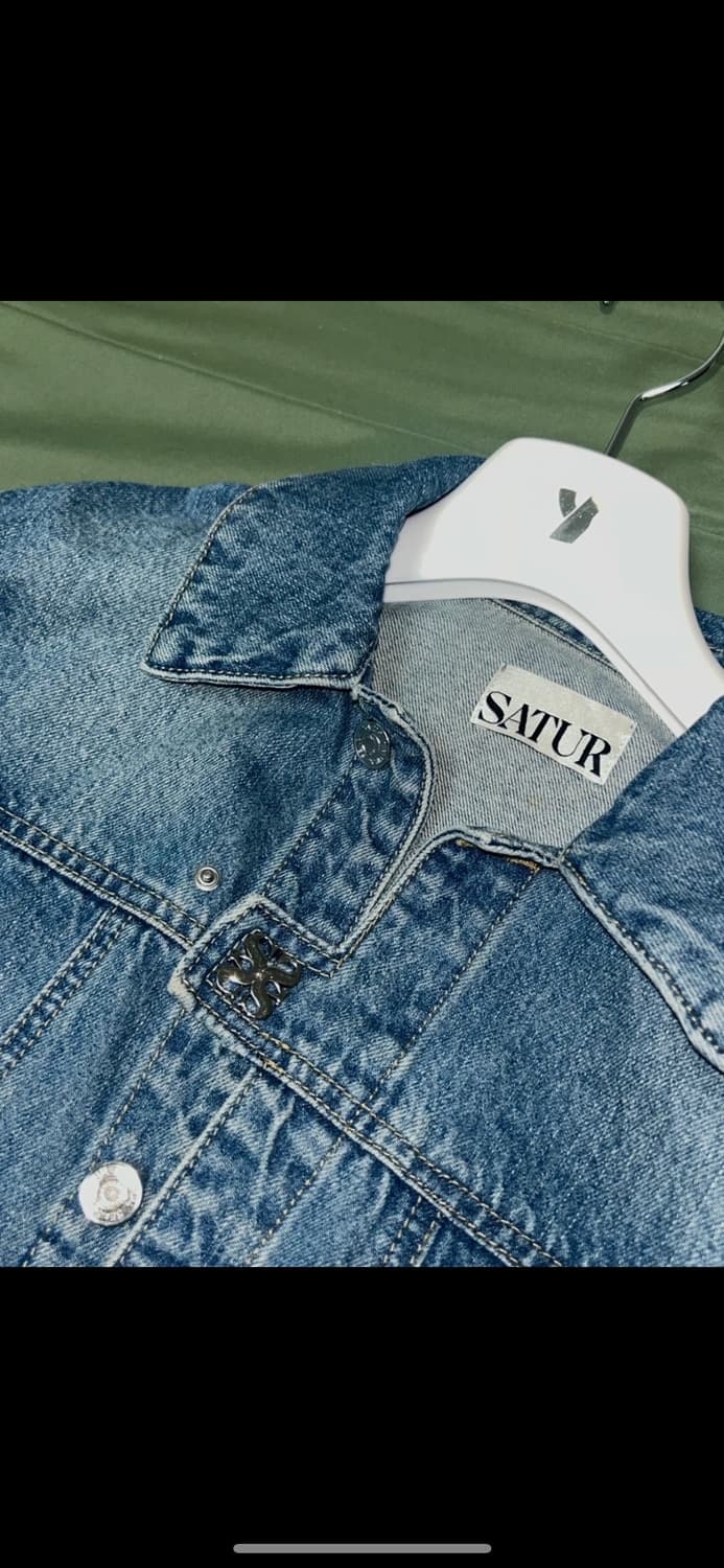 ✨단종✨세터 심볼 브로치 데님 자켓 워시드 블루 상품이미지8