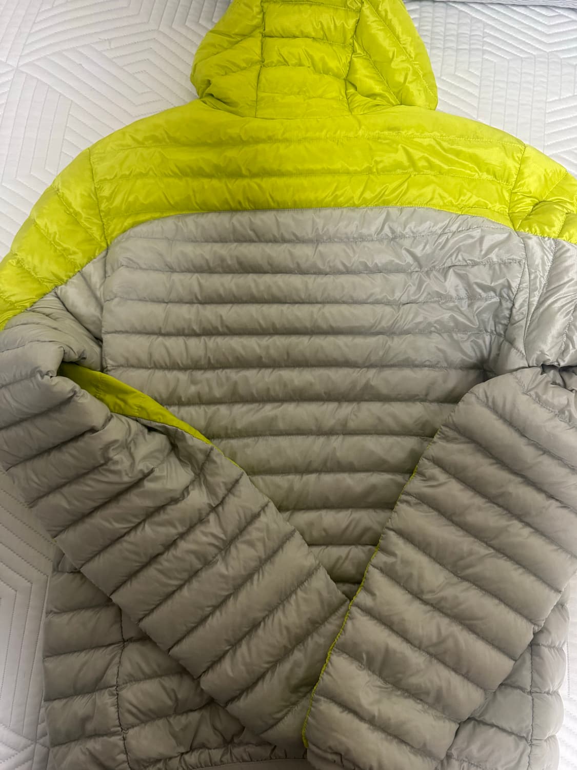 오스트리야 샙우드 경량패딩 상품이미지4