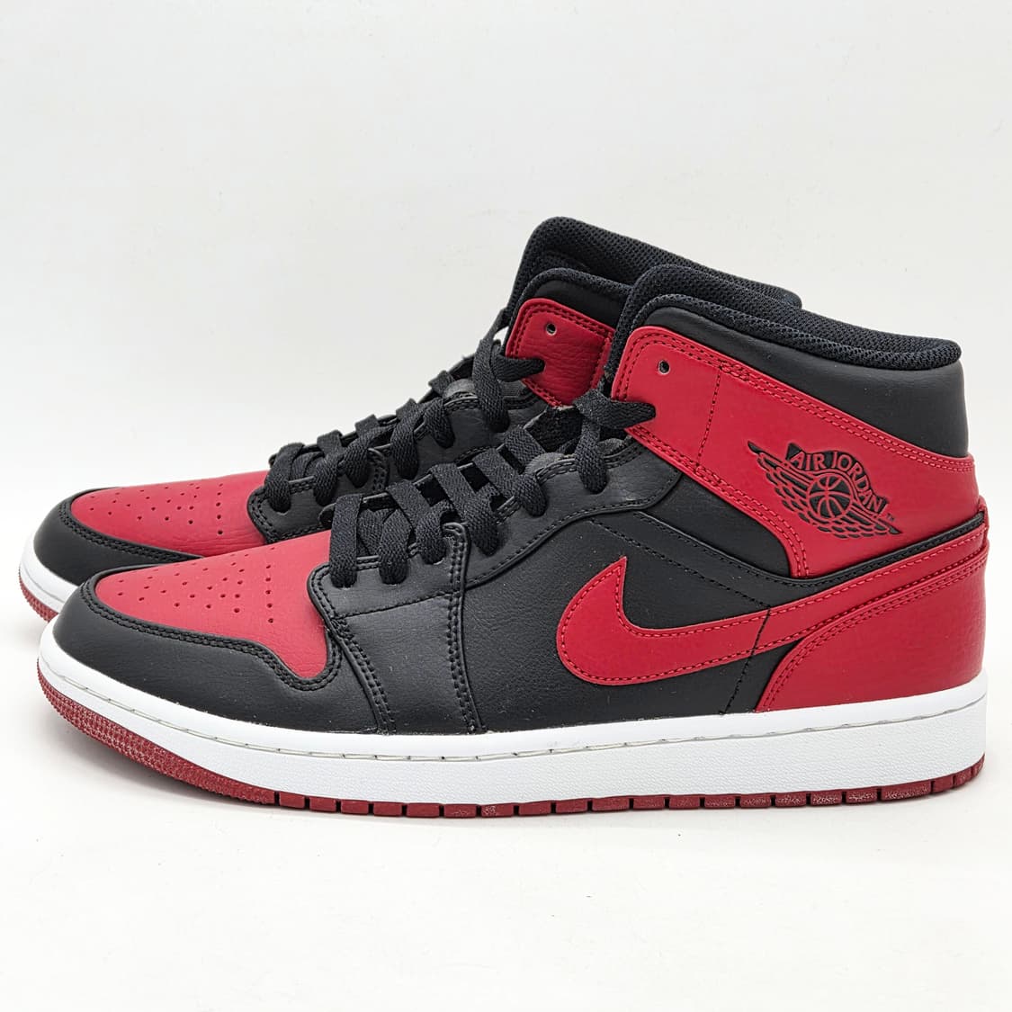 나이키 에어 조던 1 미드 브레드 밴드 2020 (275) 상품이미지1