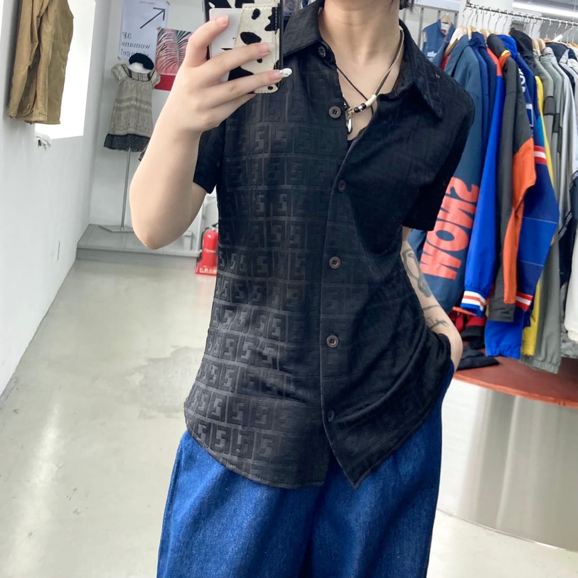펜디 90s 주키노 모노그램 스판 덱스 씨스루 셔츠 상품이미지2