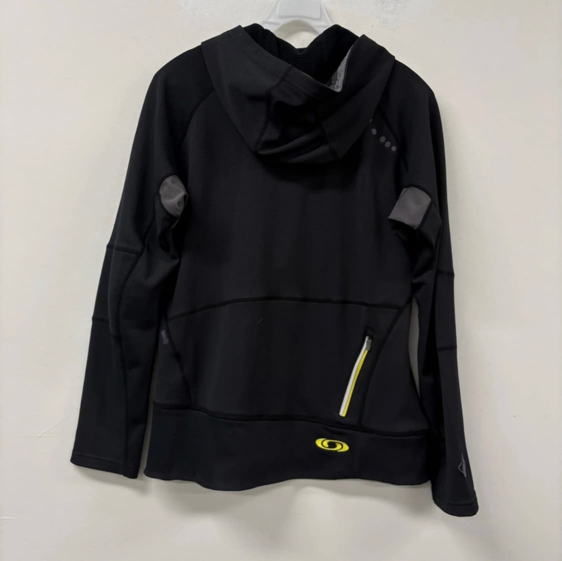 살로몬 러닝복 상품이미지2