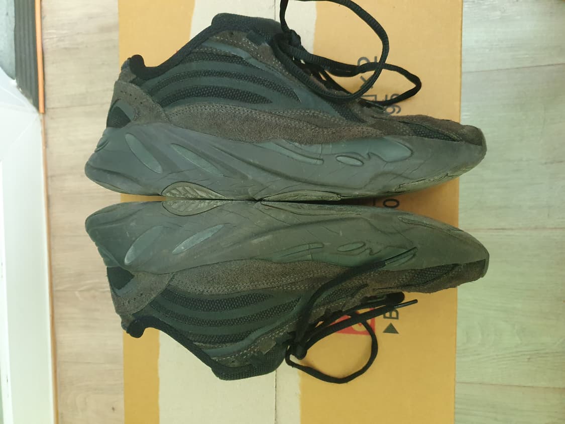 이지부스트 700 v2 반타 260 상품이미지4