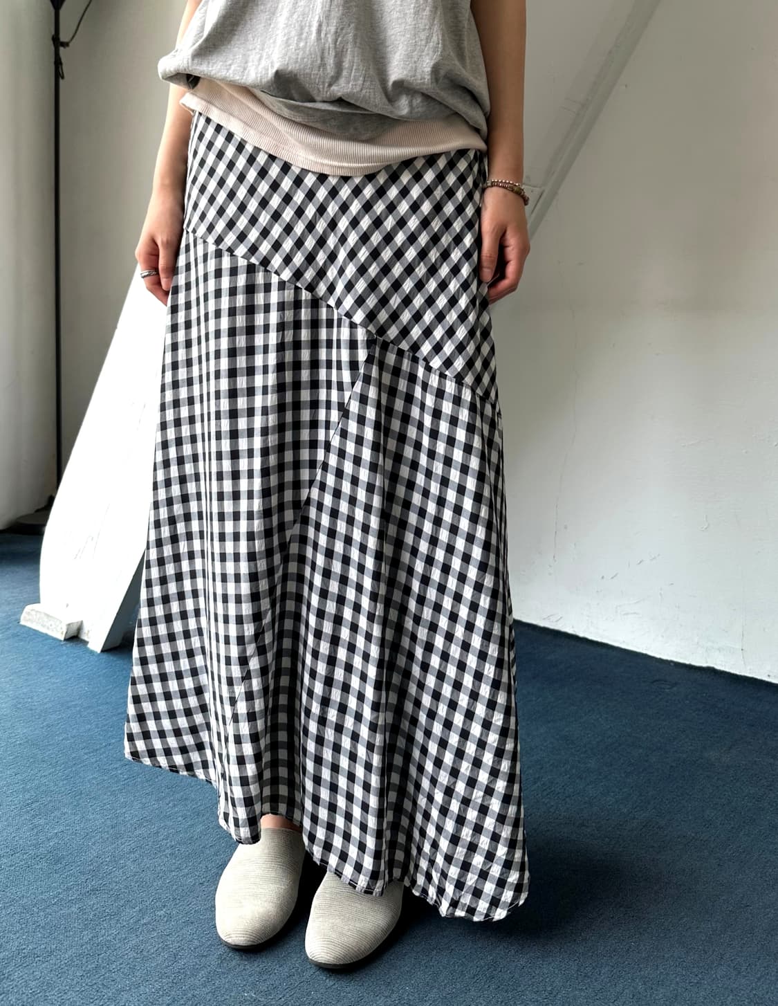 High count rayon tencel  panel skirt 상품이미지1