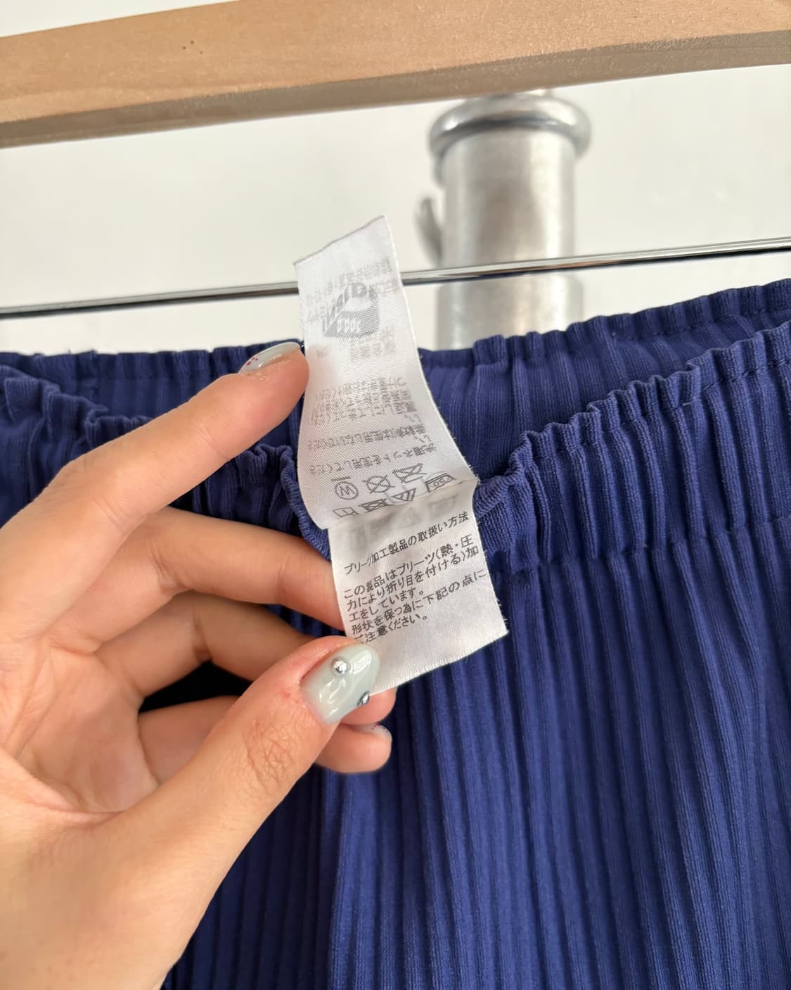 me ISSEY MIYAKE 미 이세이미야케 네이비 플리츠 하프팬츠 상품이미지9