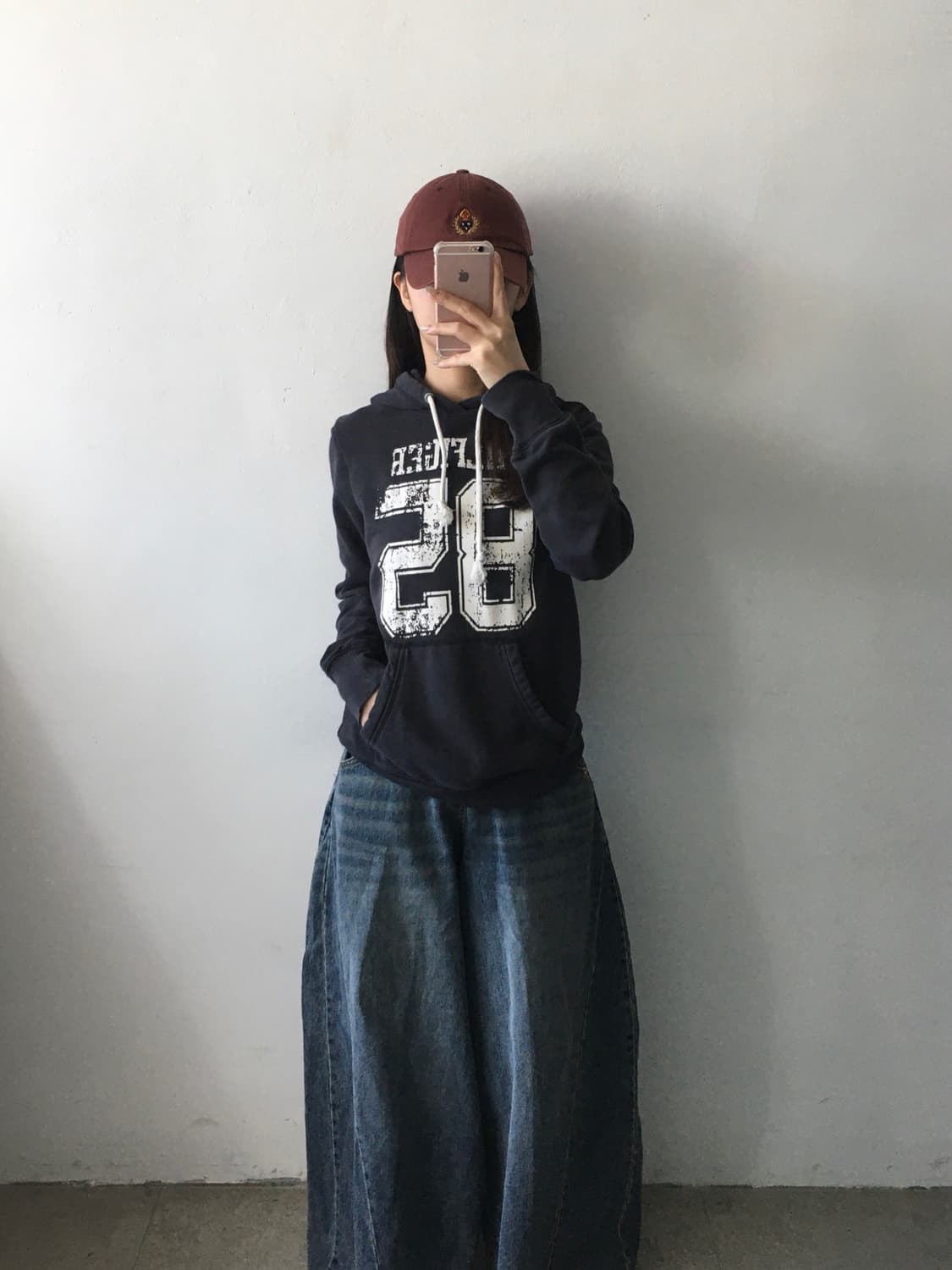 타미힐피거 데미지 프린팅 후드티 상품이미지2