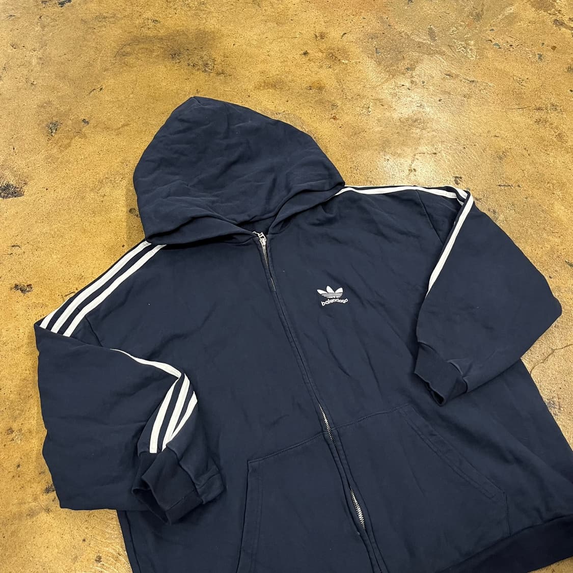 아디다스 발렌시아가 네이비 후드집업  상품이미지1