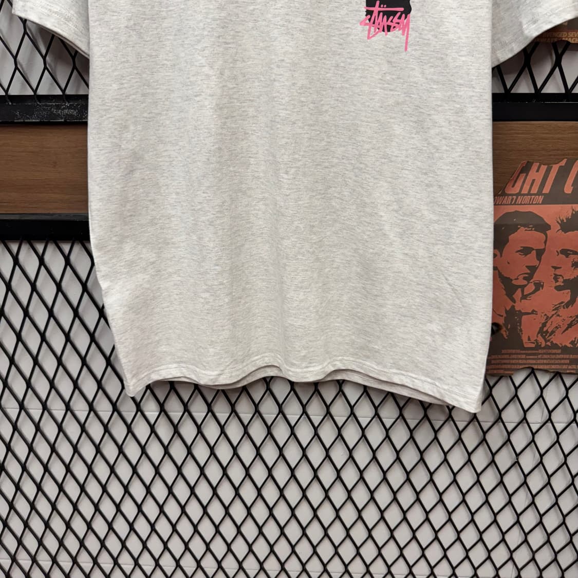 베이프 X 스투시 반팔티 후면 빅로고 포인트 화이트 그레이 상품이미지4