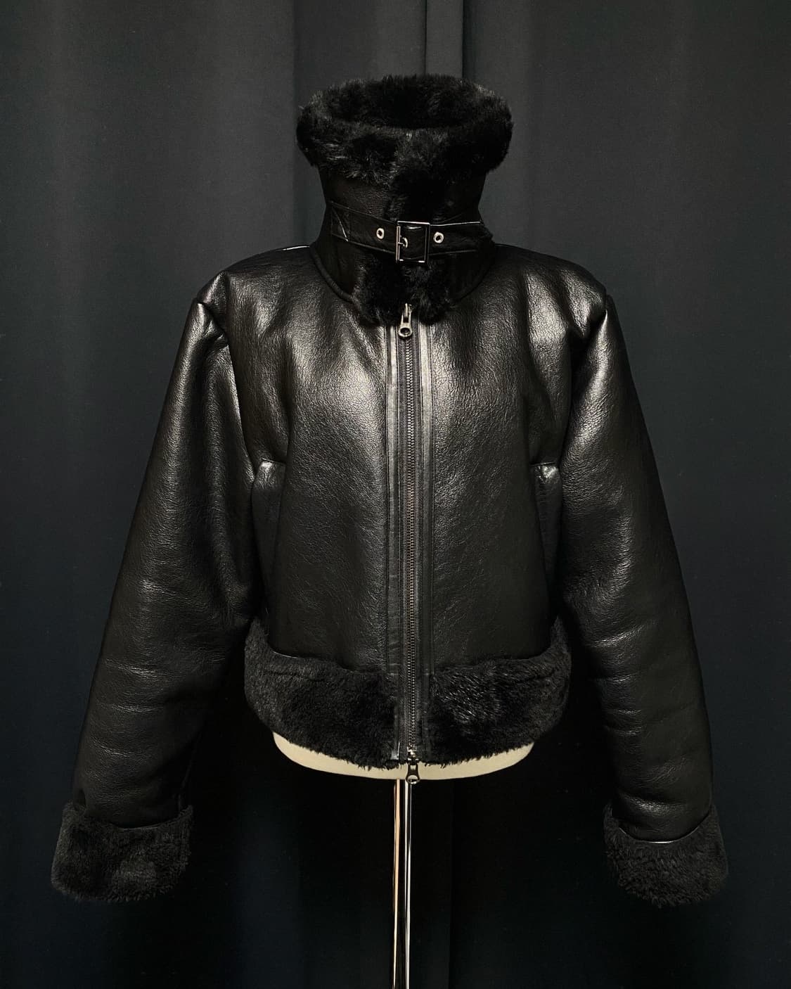 보헤미안서울 하이넥 무스탕 자켓 상품이미지1