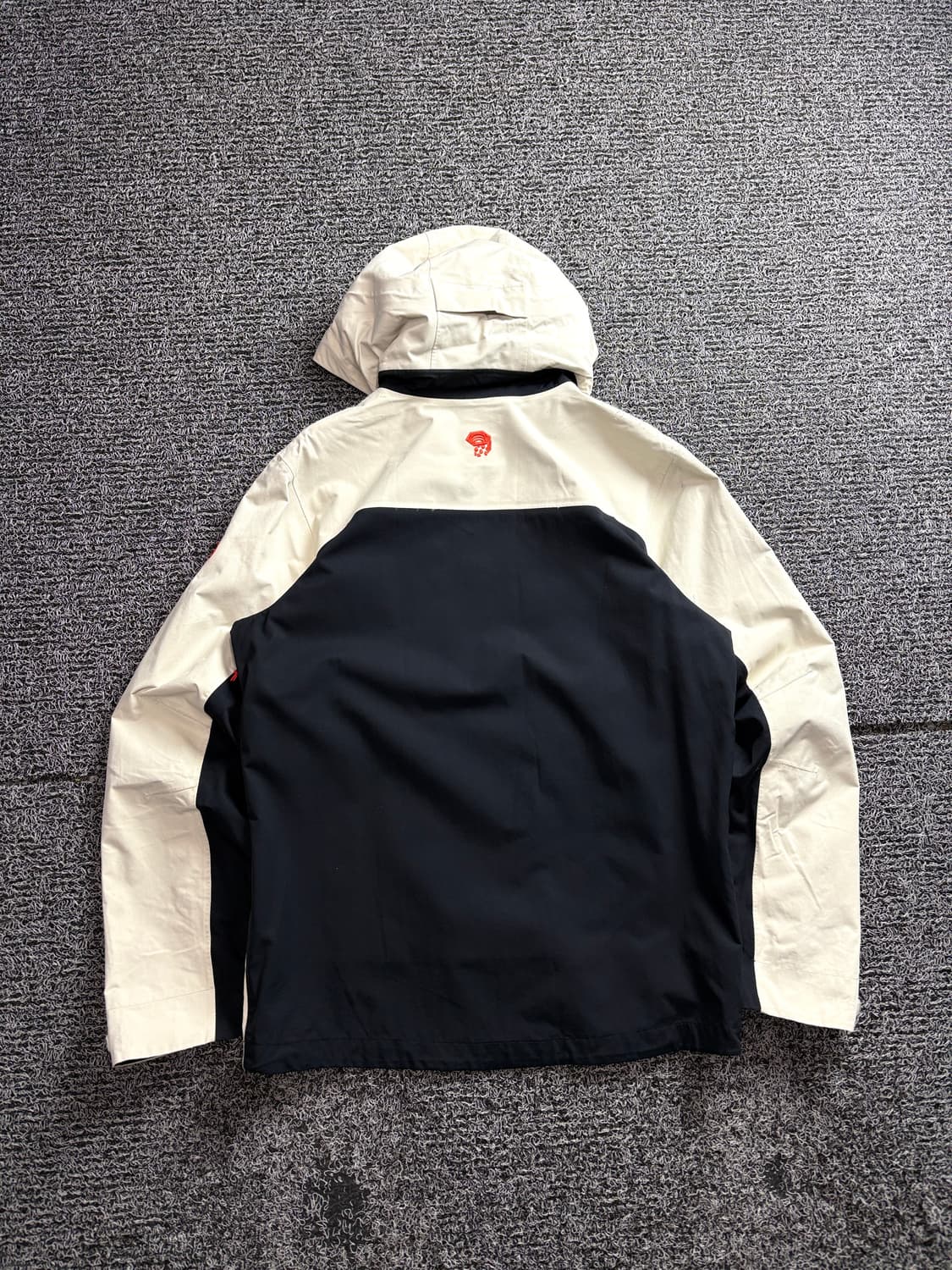 마운틴 하드웨어 USA 배색 마운틴 자켓 2861 상품이미지7