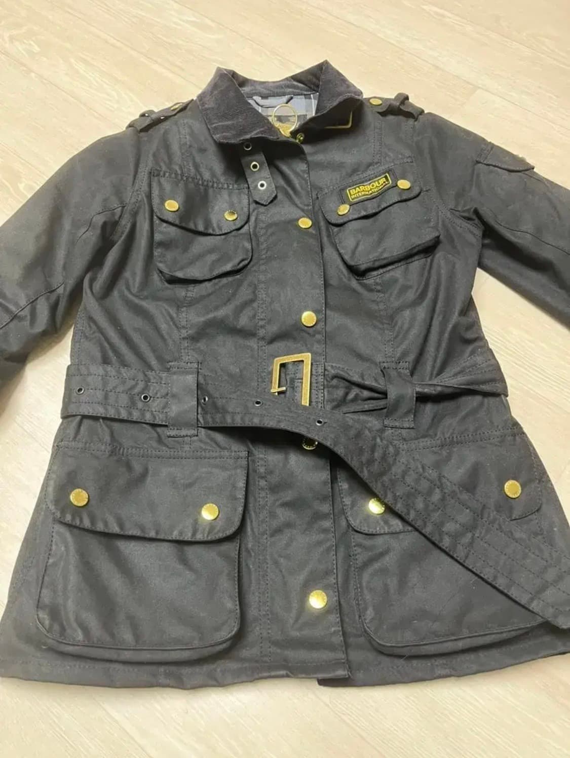 바버 인터네셔널 왁스 자켓 블랙[UK 8] 상품이미지6