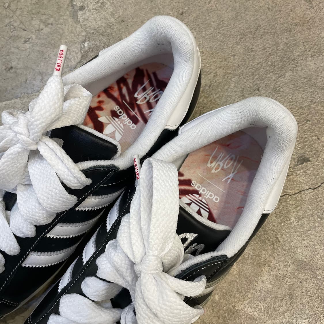  아디다스 x KoRn 슈퍼스타 상품이미지8