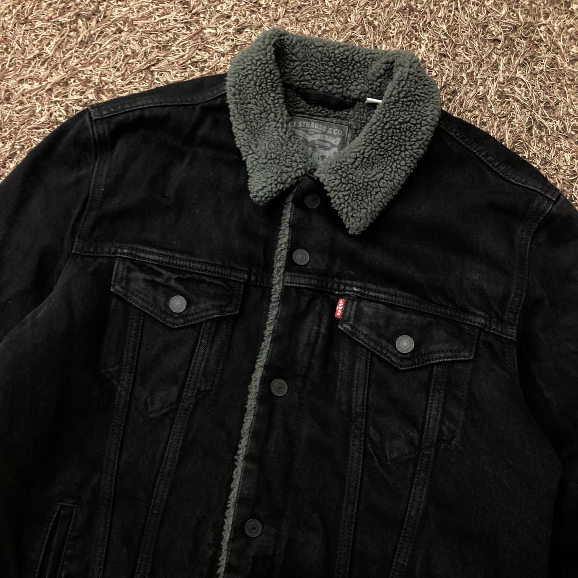 L 리바이스 쉐르파 블랙 데님 트러커 자켓 상품이미지2