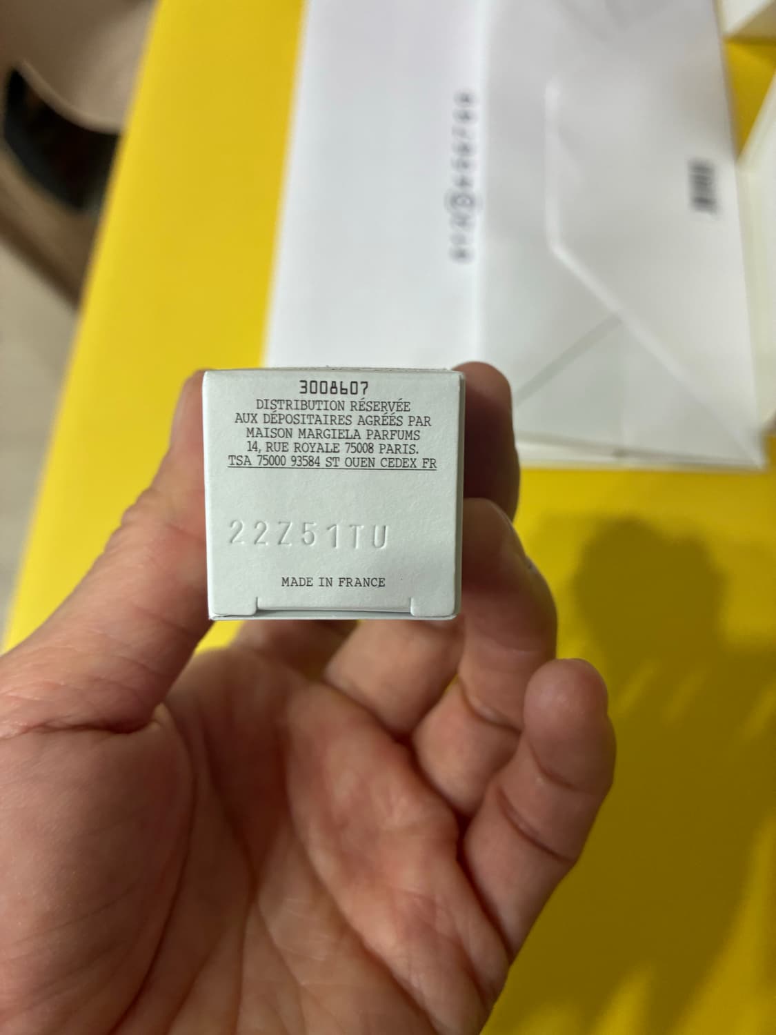(새제품) 메종 마르지엘라 골드 파우치백 + 재즈클럽 향수 세트 🥇 상품이미지4