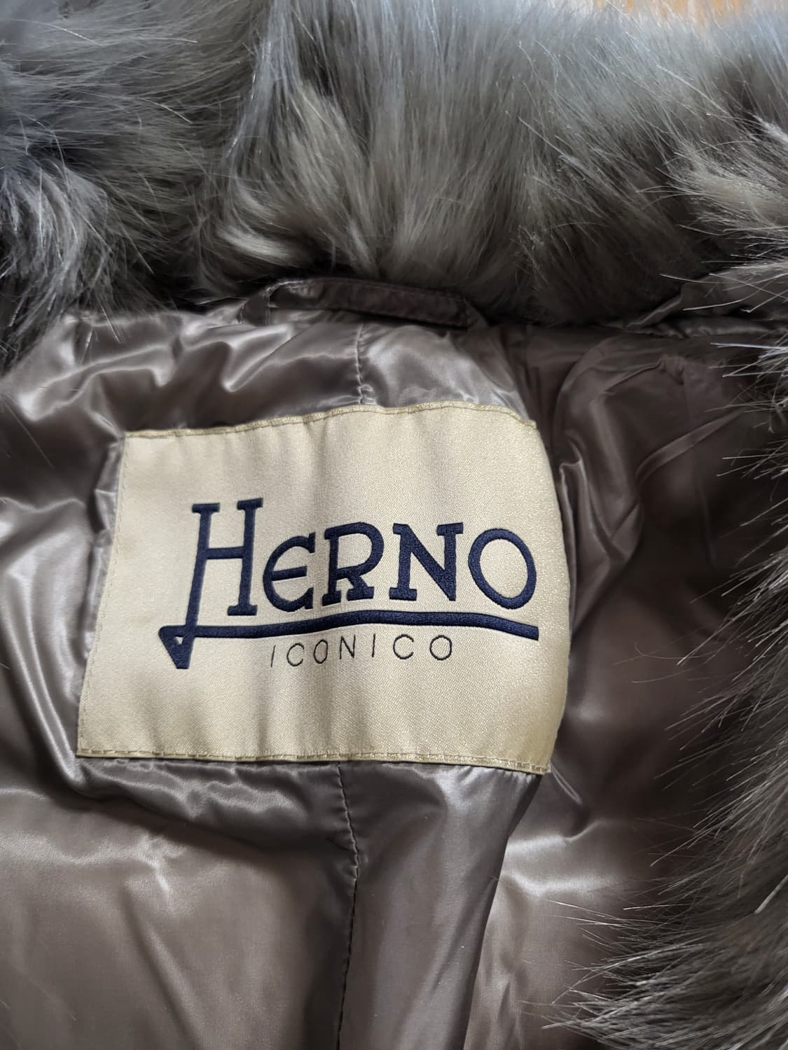 에르노 다운 패딩 40시이즈 상품이미지2