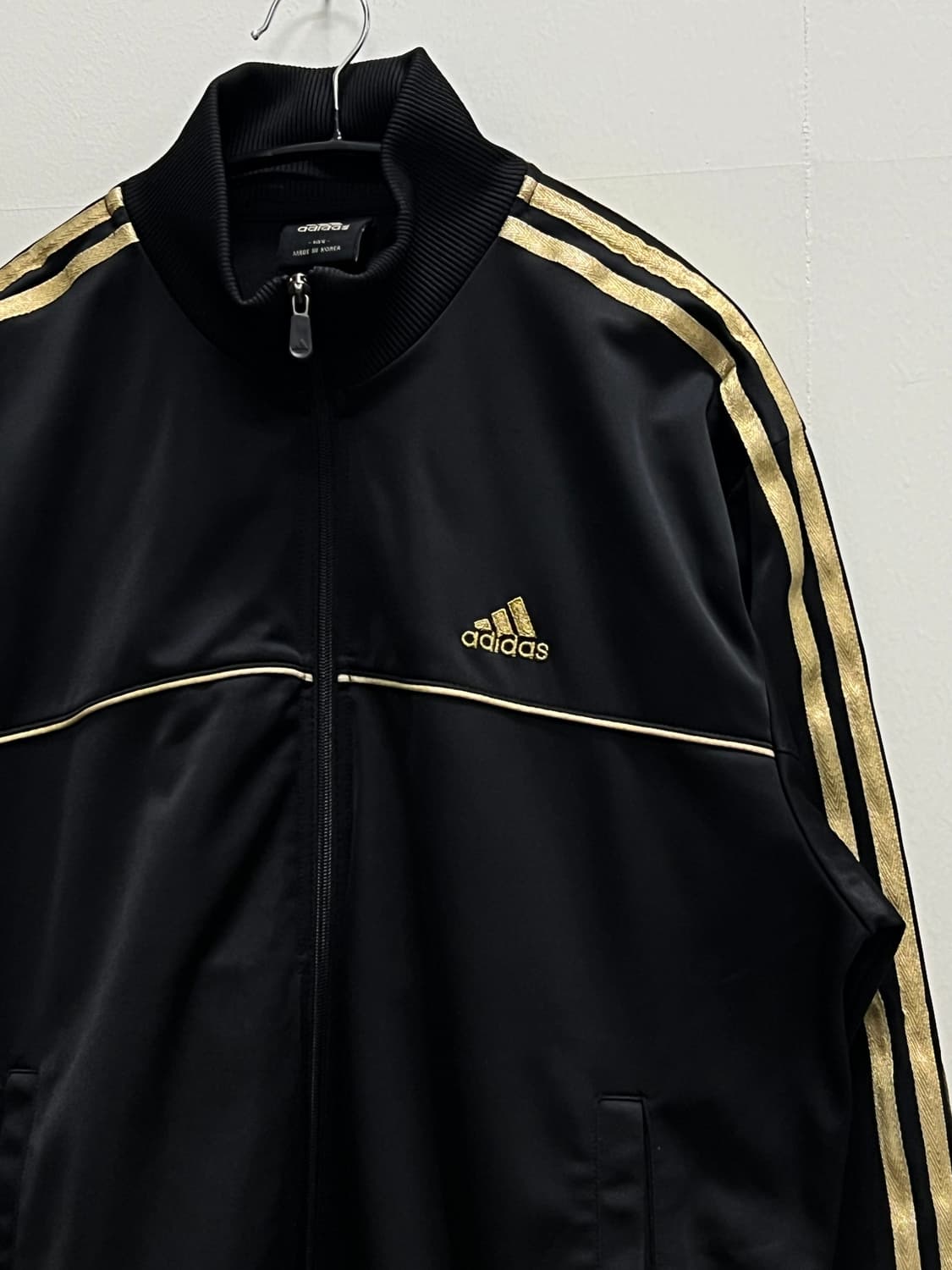 아디다스 올드스쿨 삼선 트랙탑 져지 블랙/골드 상품이미지3