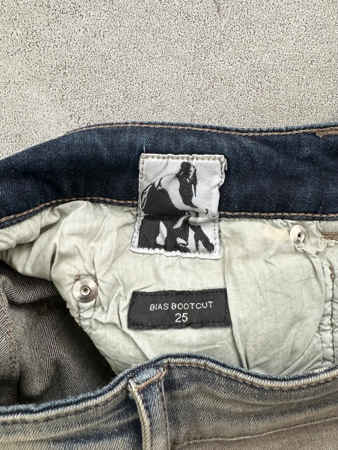 릭오웬스 바이어스 부츠컷 플레어 팬츠 상품이미지6