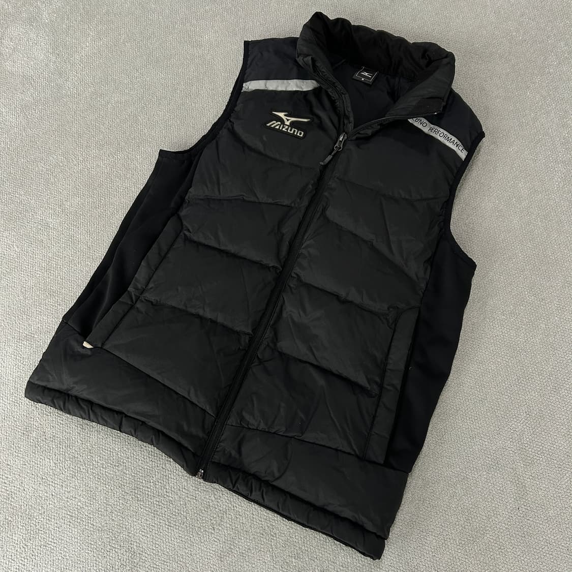 미즈노 블랙 패딩 조끼 m 상품이미지1