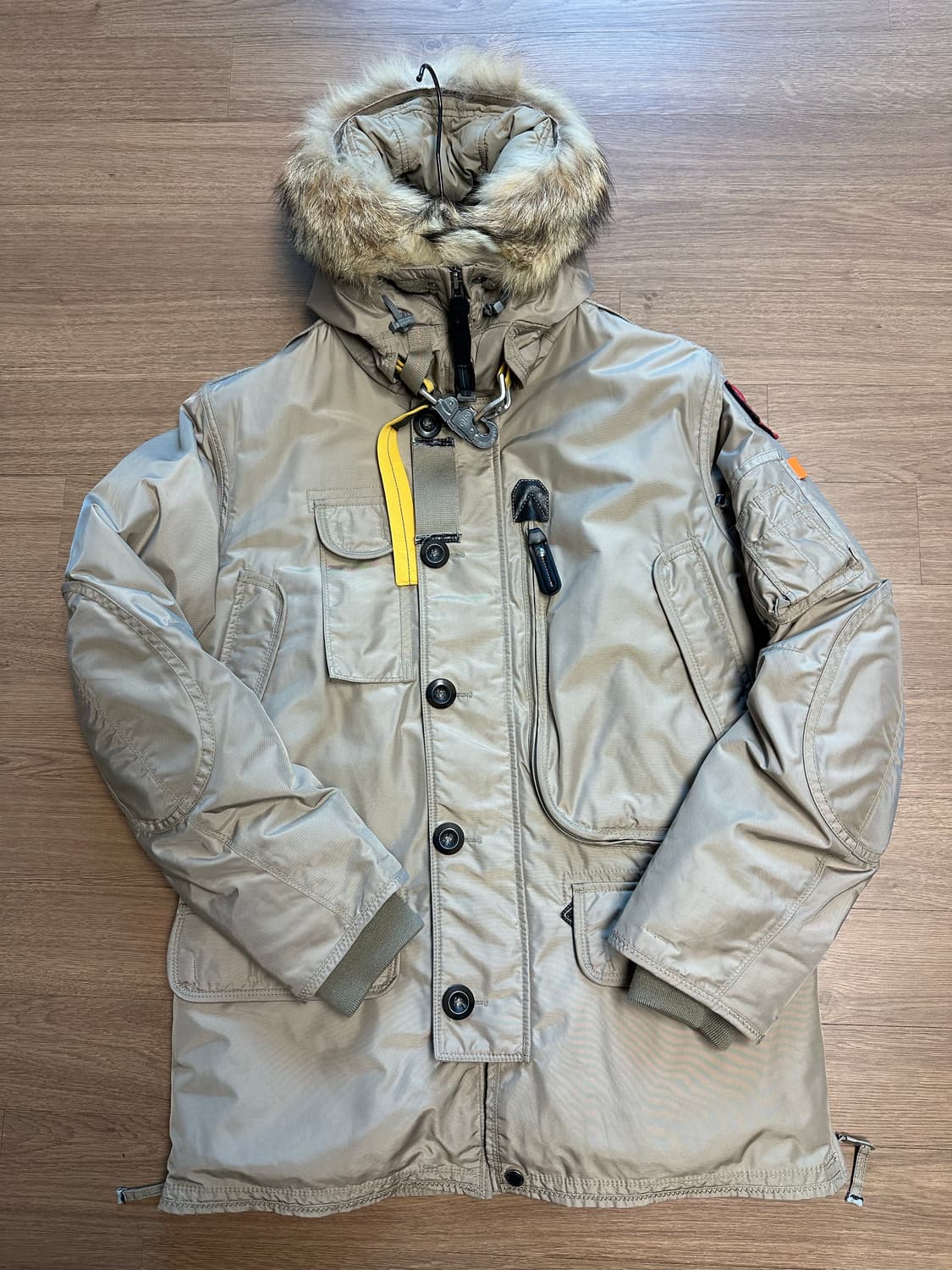 파라점퍼스 코디악 S 사이즈 카푸치노 색상 상품이미지1