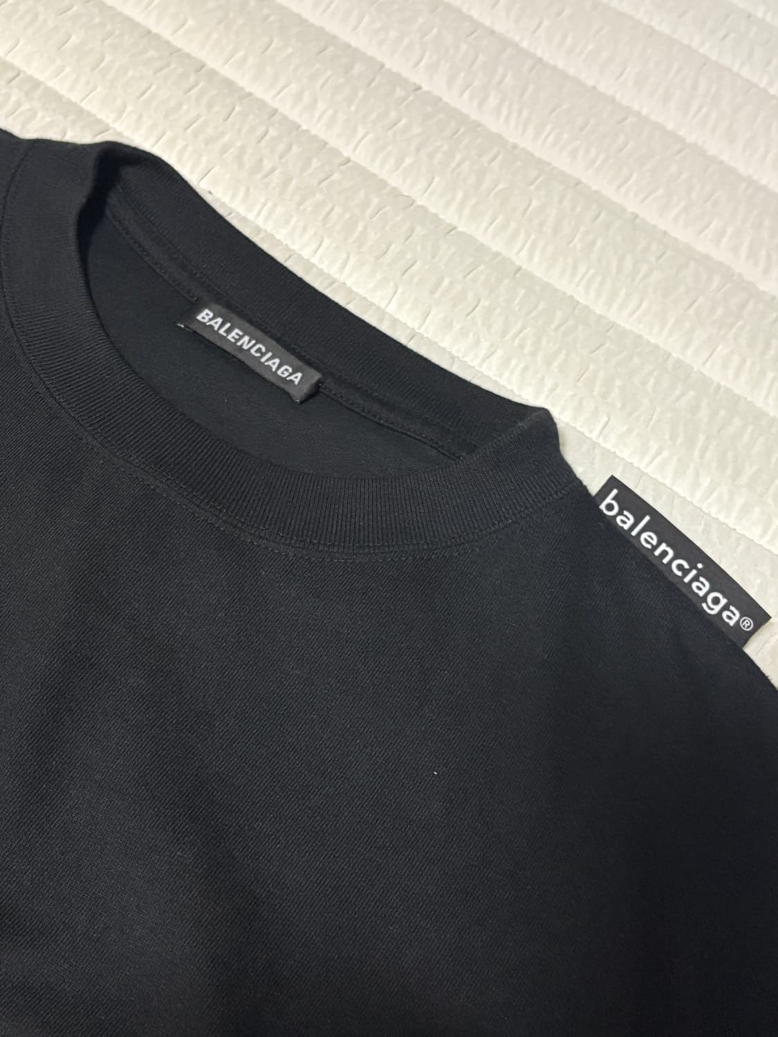 발렌시아가 롱슬리브 S(실측 L-XL) 상품이미지1