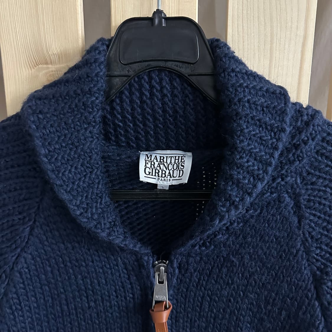 (M) 마리떼 프랑소와 저버 네이비 코위찬 니트 집업 상품이미지4