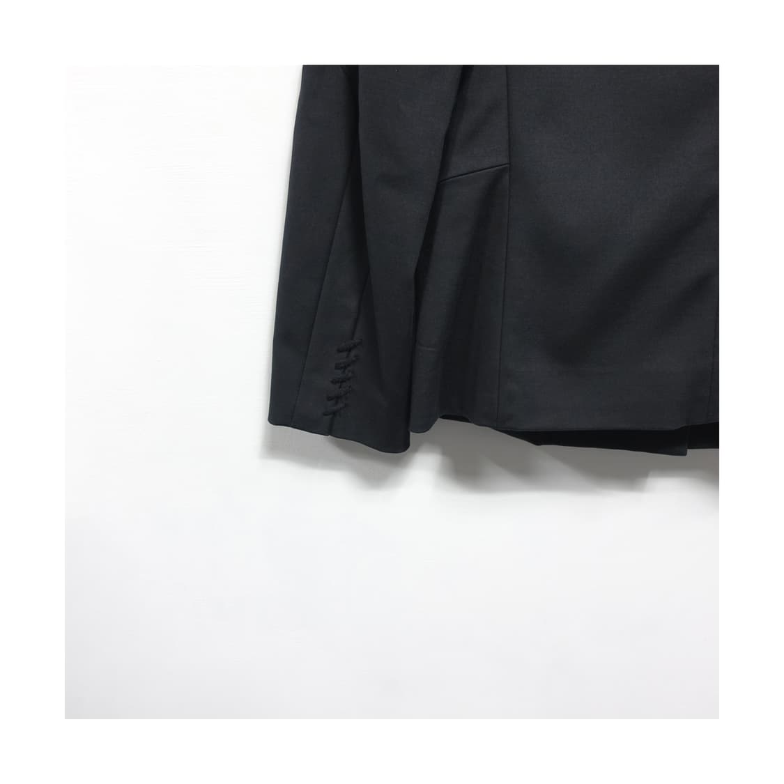 [1] ISSEY MIYAKE 이세이미야케 신축코튼 스포티 클래식 자켓  상품이미지6