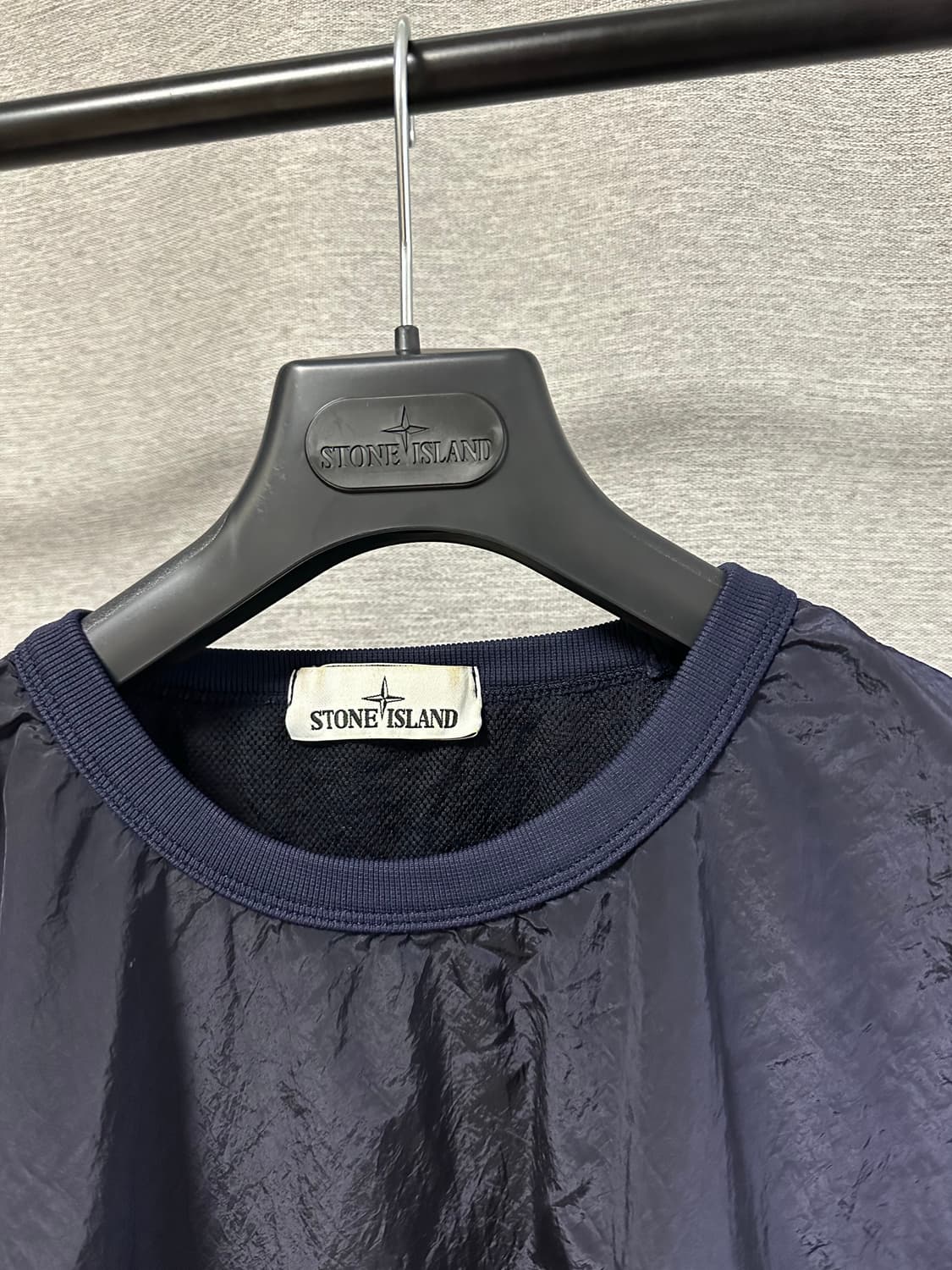 (2XL) 스톤아일랜드 나일론메탈 맨투맨 네이비 상품이미지3