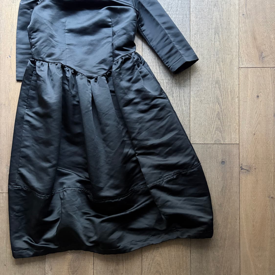 Satin Volume One Piece 상품이미지6