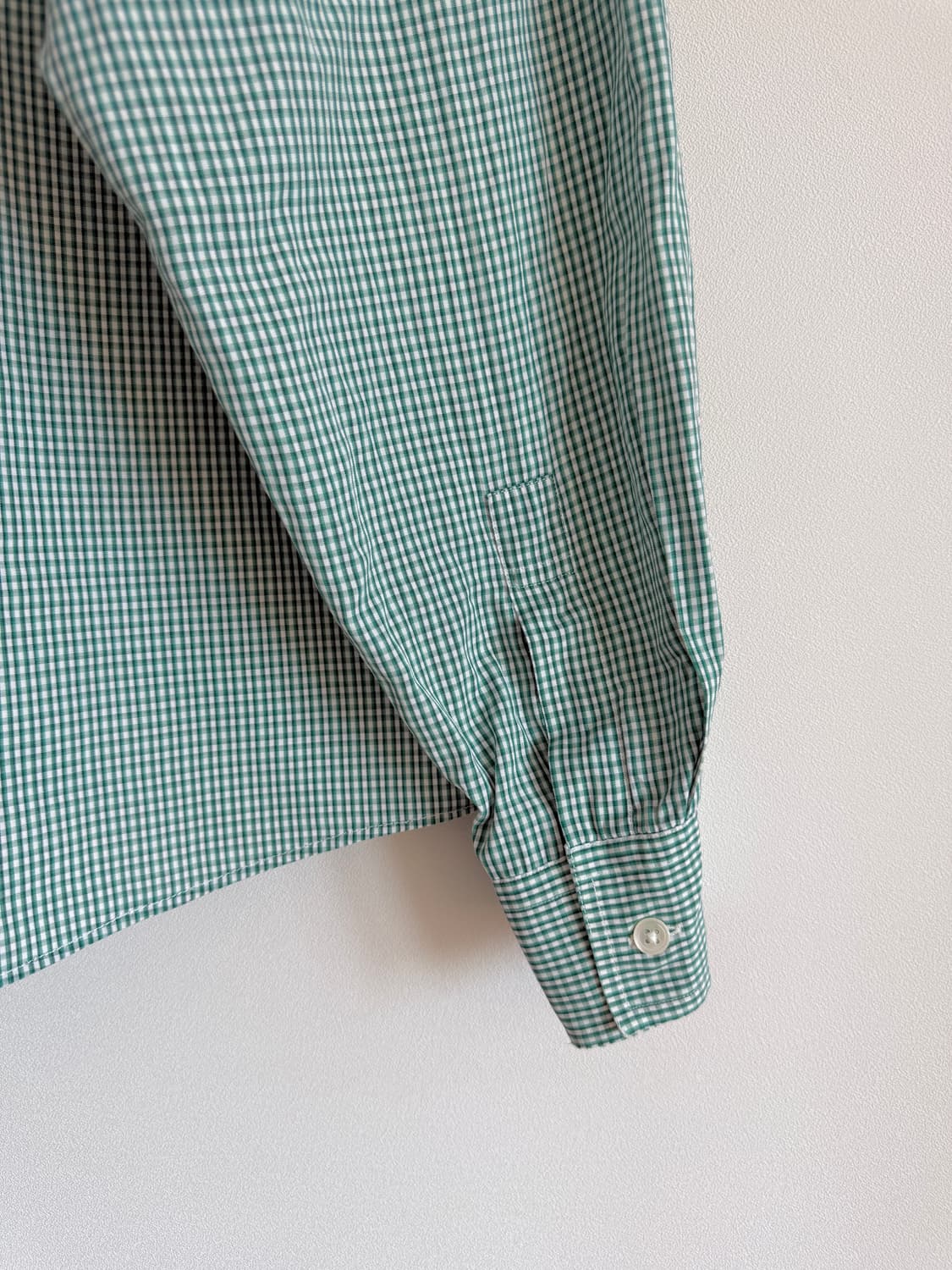 폴스미스(Paul smith) 깅엄체크 셔츠(단추라인 부분 원단 손상) 상품이미지5