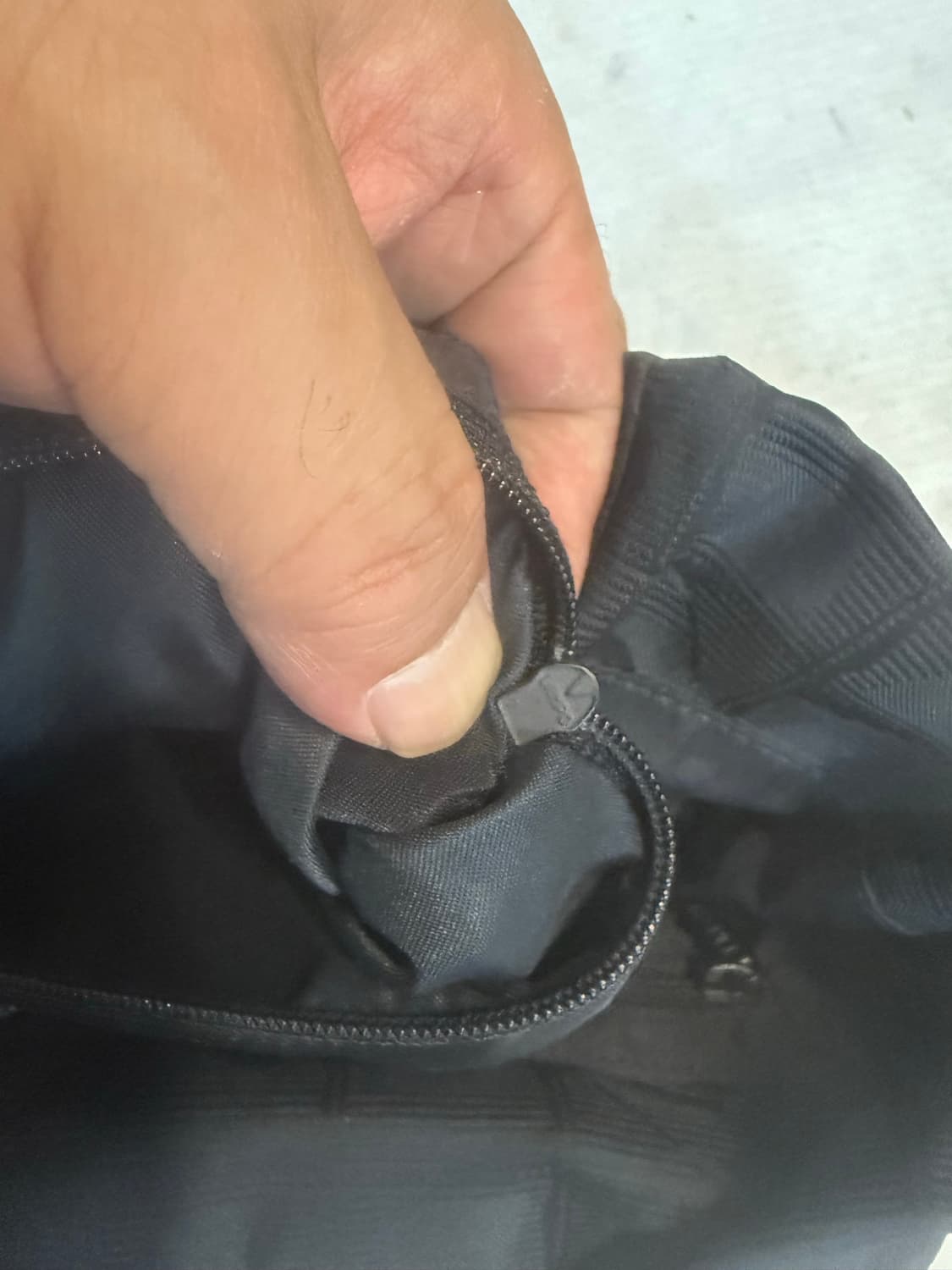 정품 샤넬 뉴 트래블 숄더백 팝니다 상품이미지9