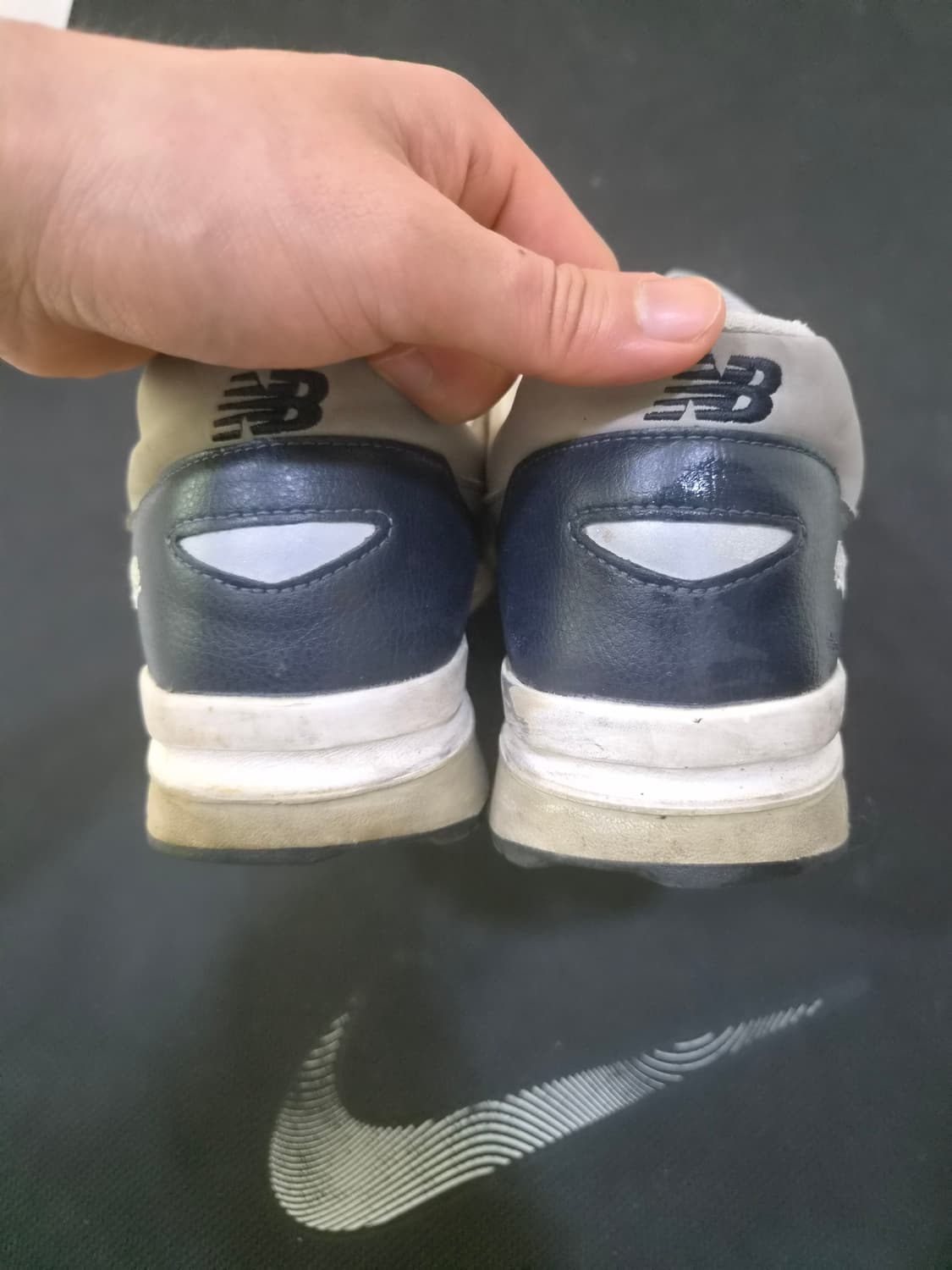 뉴발란스 1600 프리미엄빈티지 네이비(285) 상품이미지5