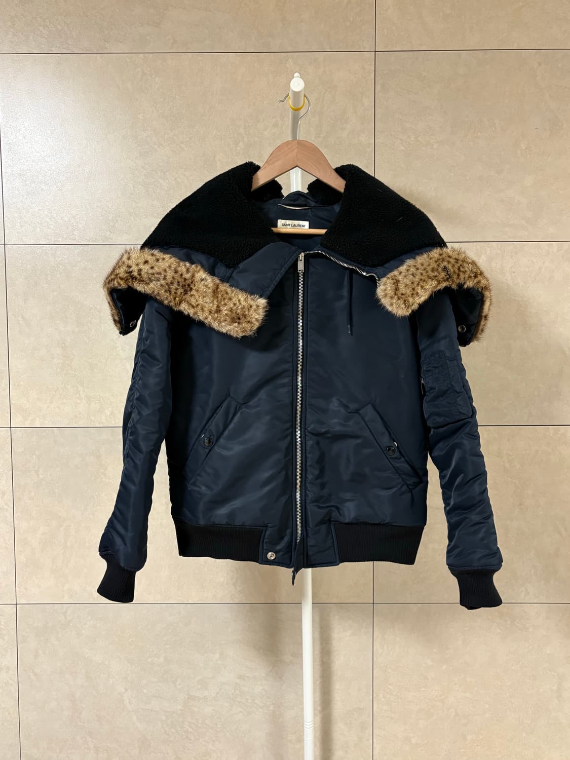 생로랑 15aw 다람쥐 퍼 자켓 상품이미지1