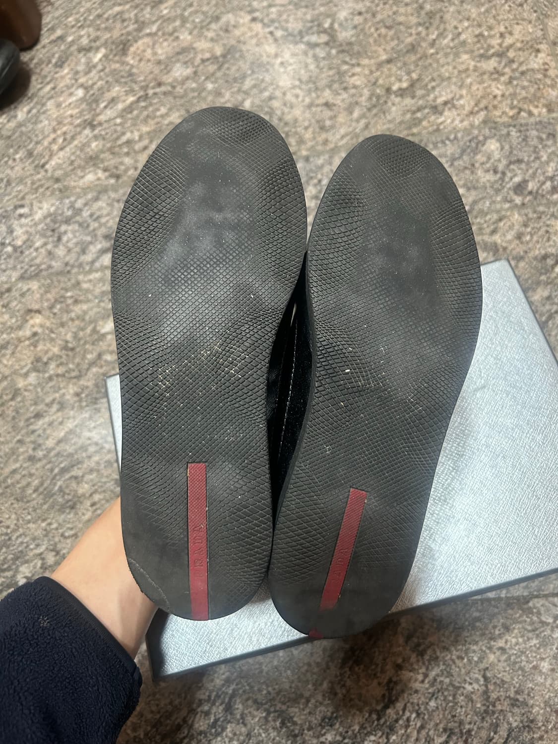 프라다 스포츠 에이징 로퍼 상품이미지3